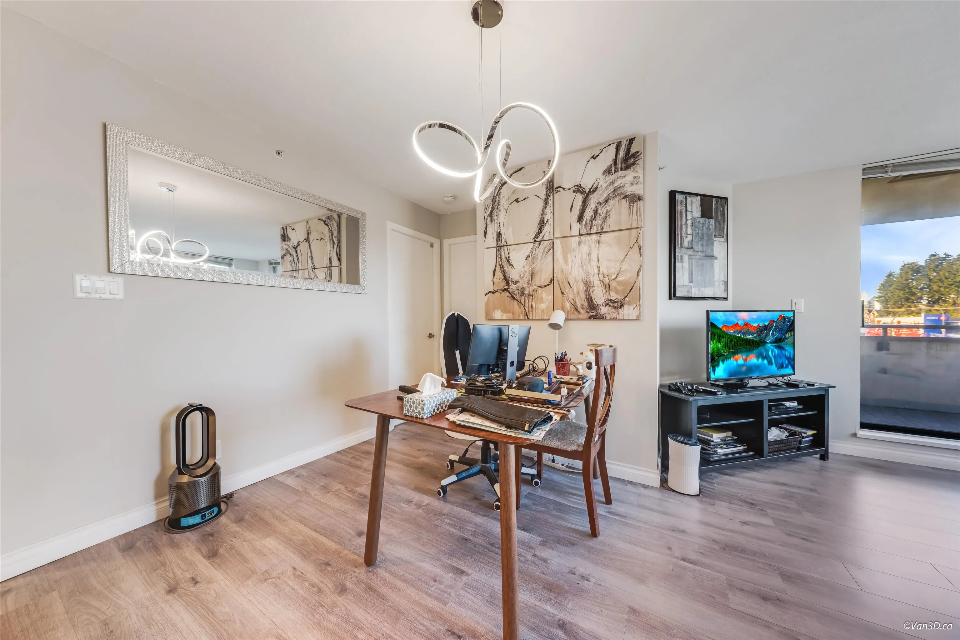 301 7225 Acorn Avenue