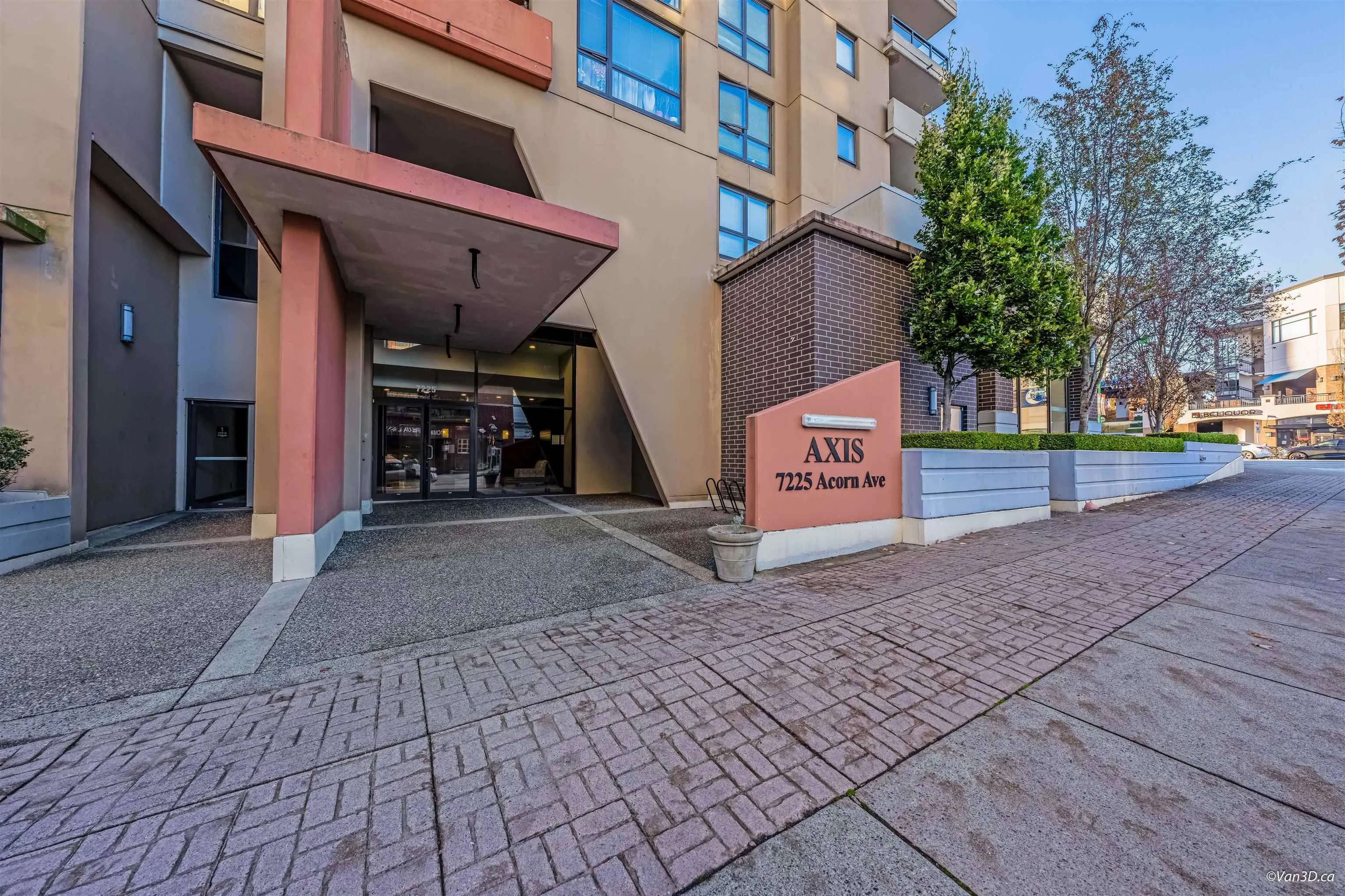 301 7225 Acorn Avenue