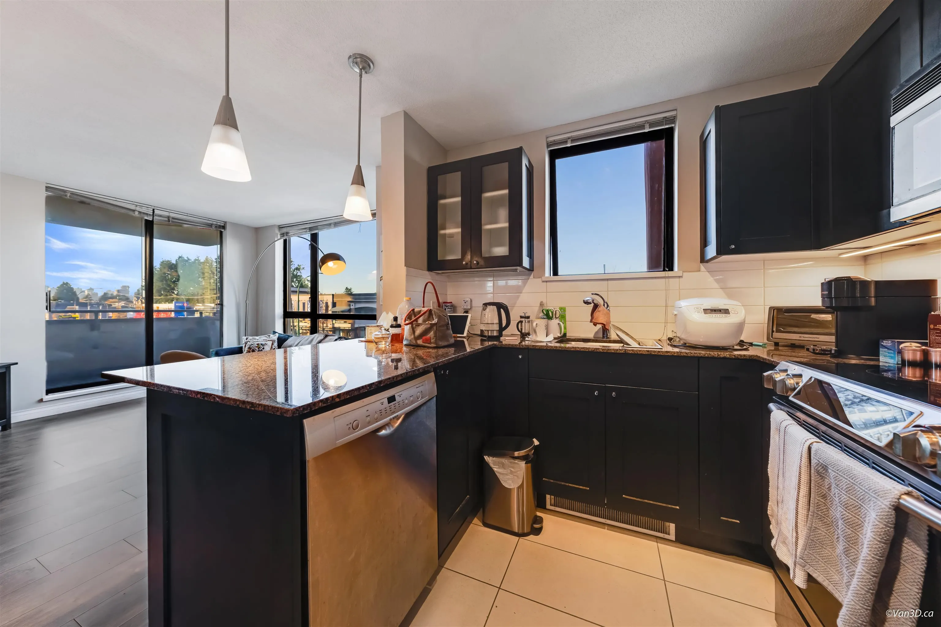 301 7225 Acorn Avenue