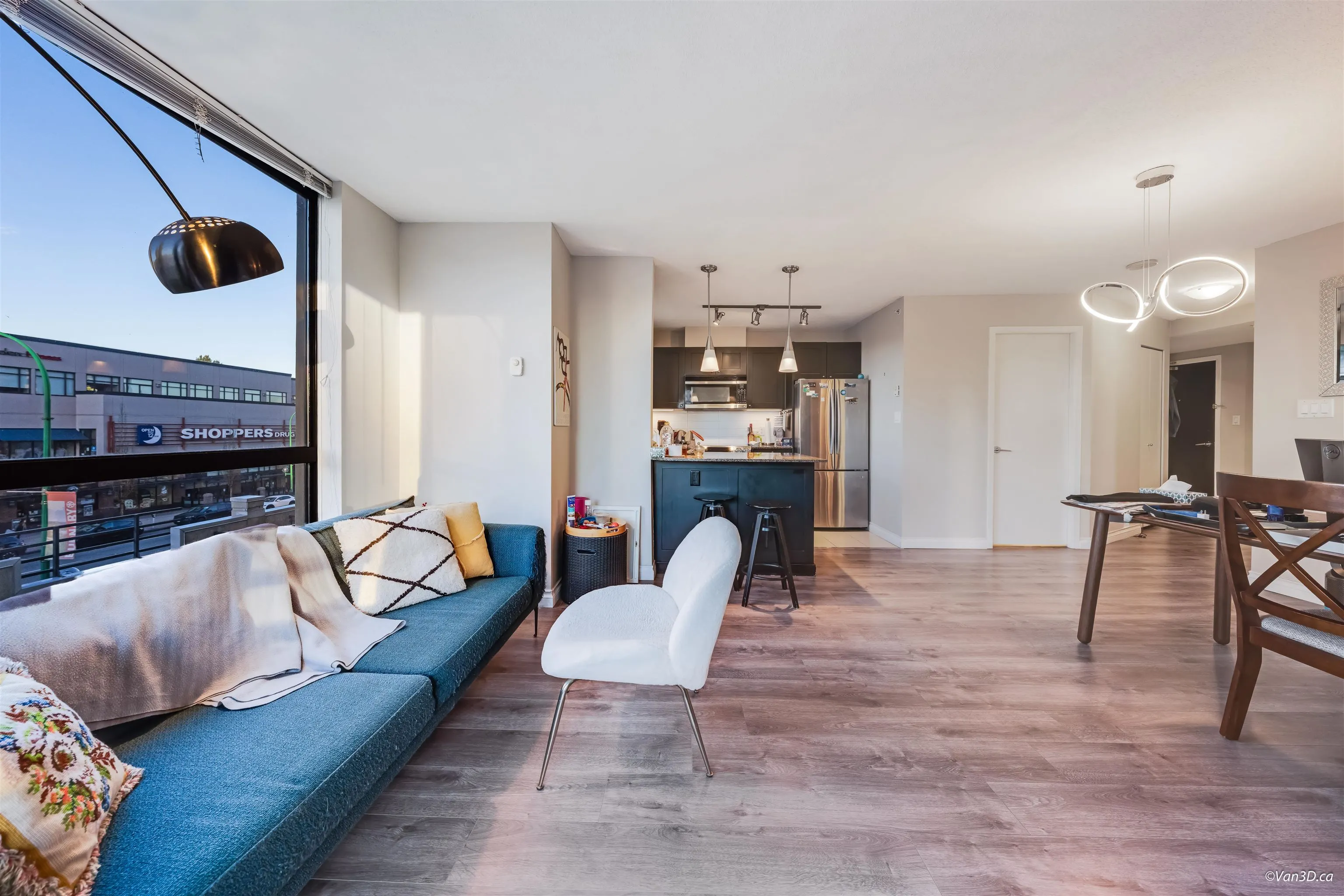 301 7225 Acorn Avenue