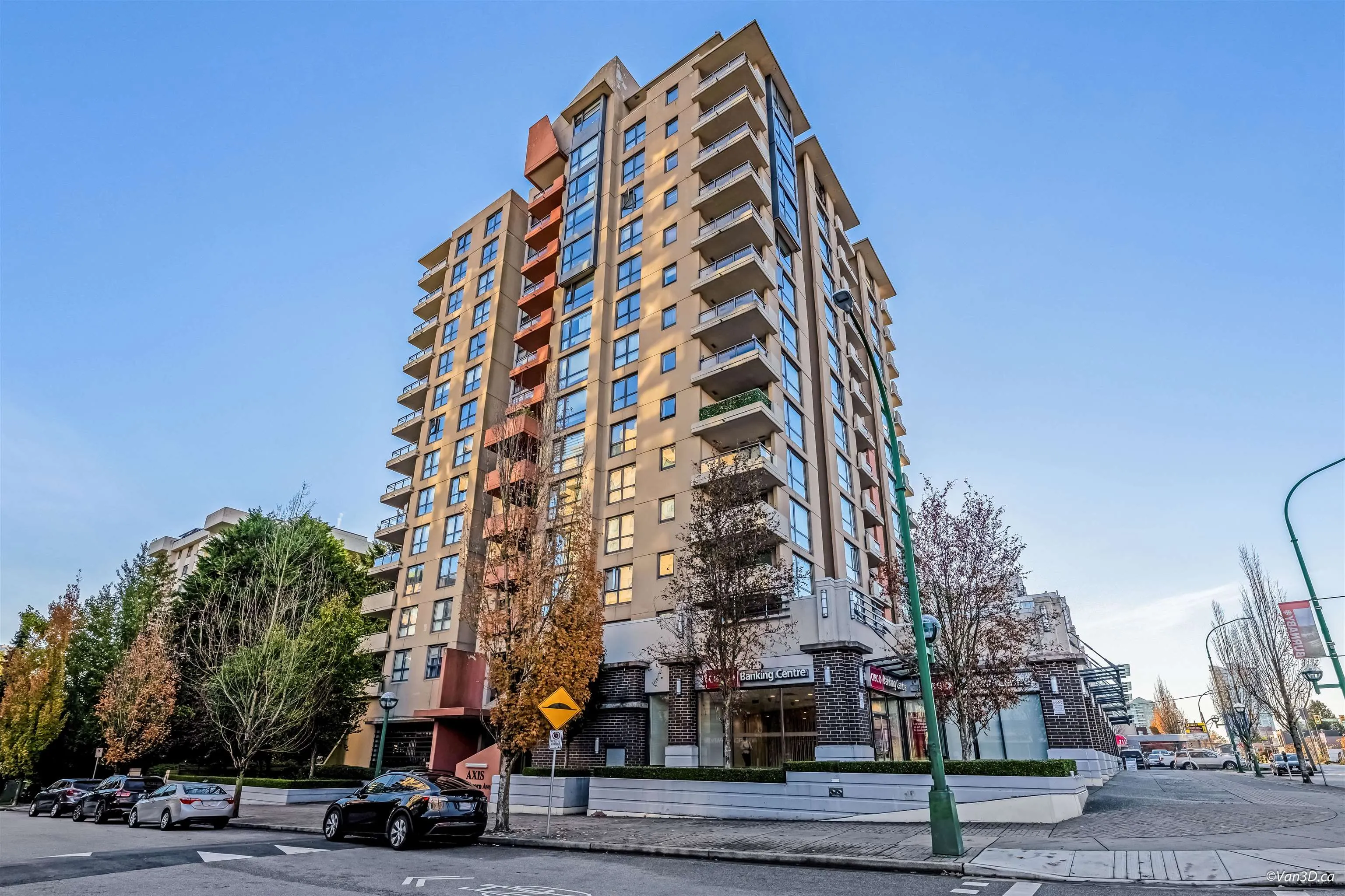 301 7225 Acorn Avenue