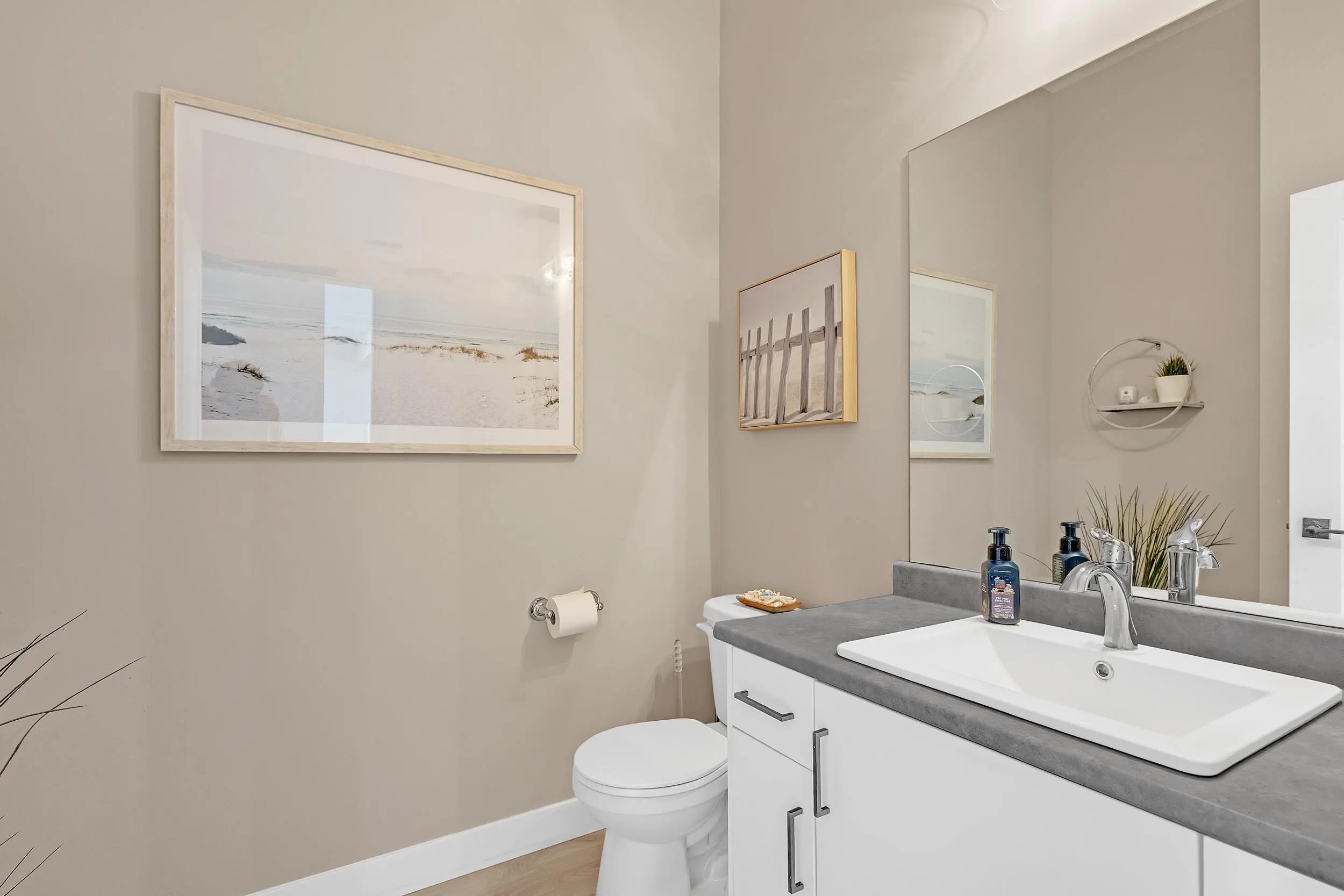 4 6262 Rexford Drive