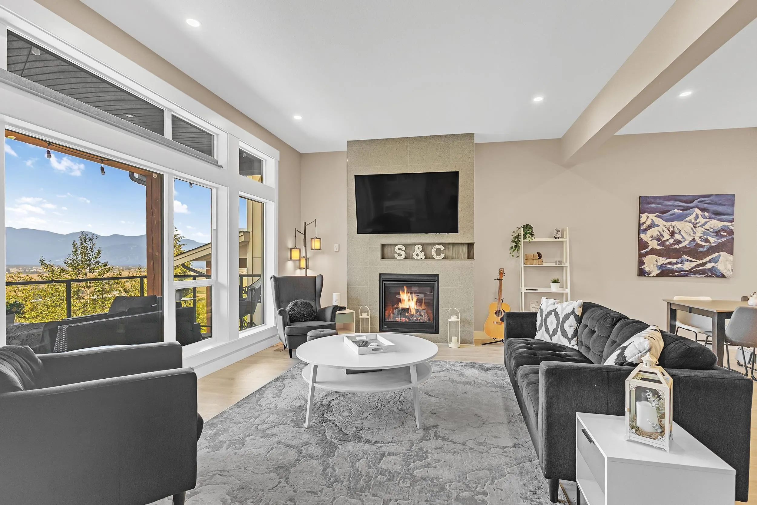 4 6262 Rexford Drive