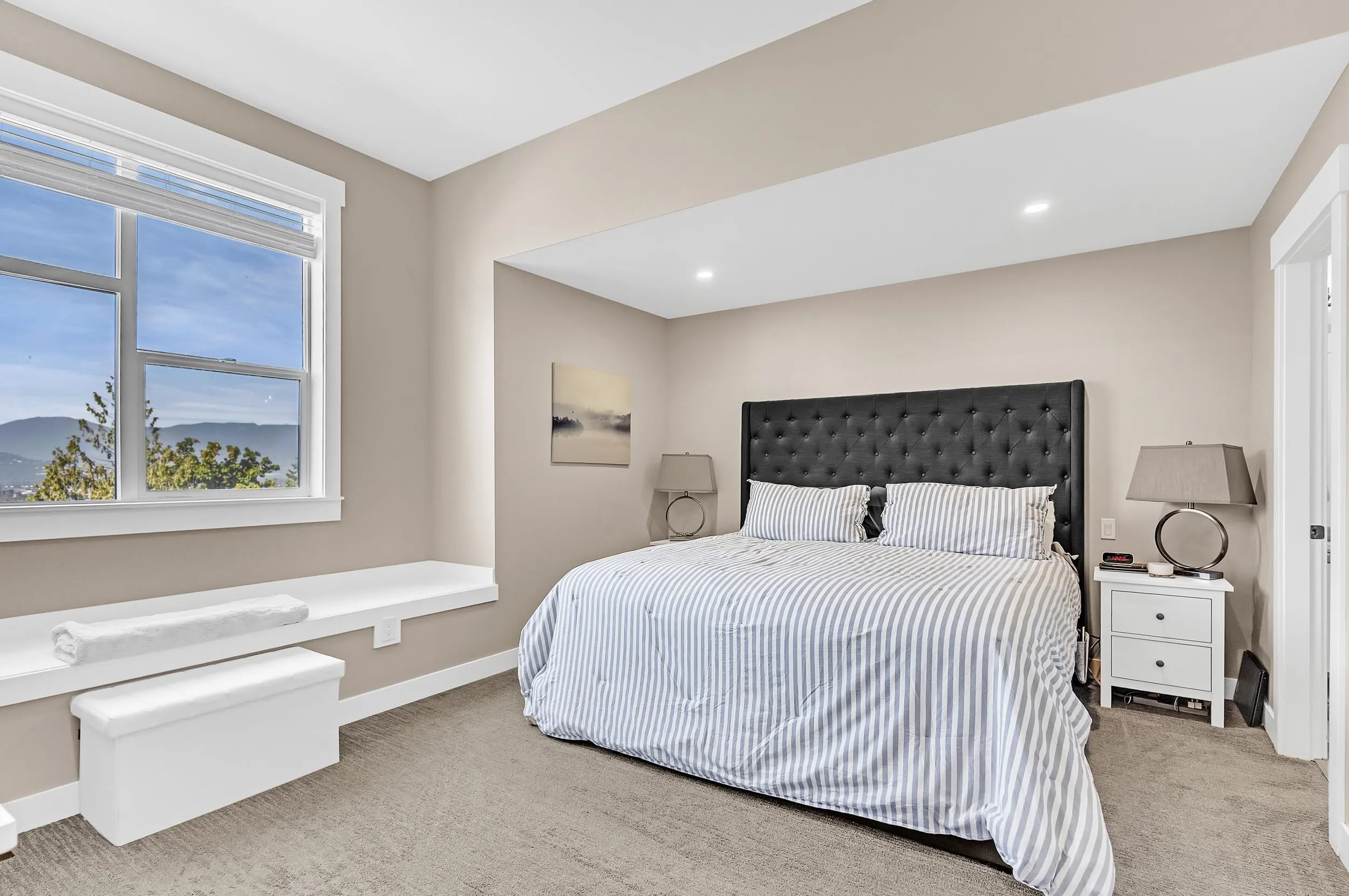 4 6262 Rexford Drive