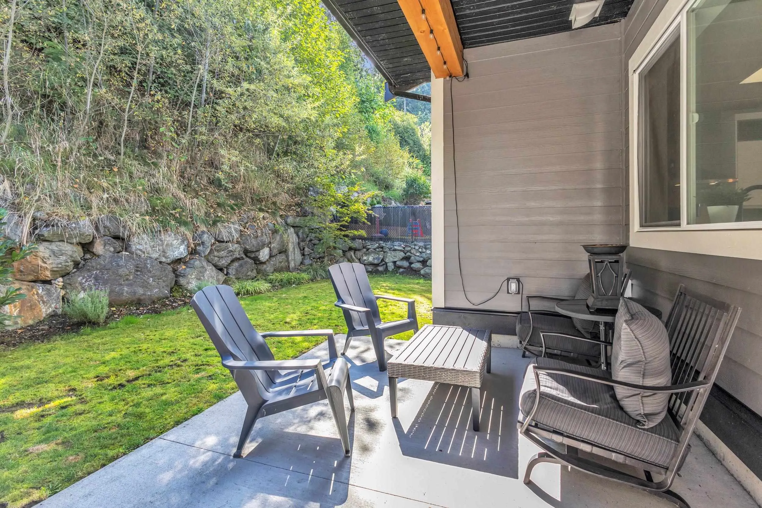 4 6262 Rexford Drive