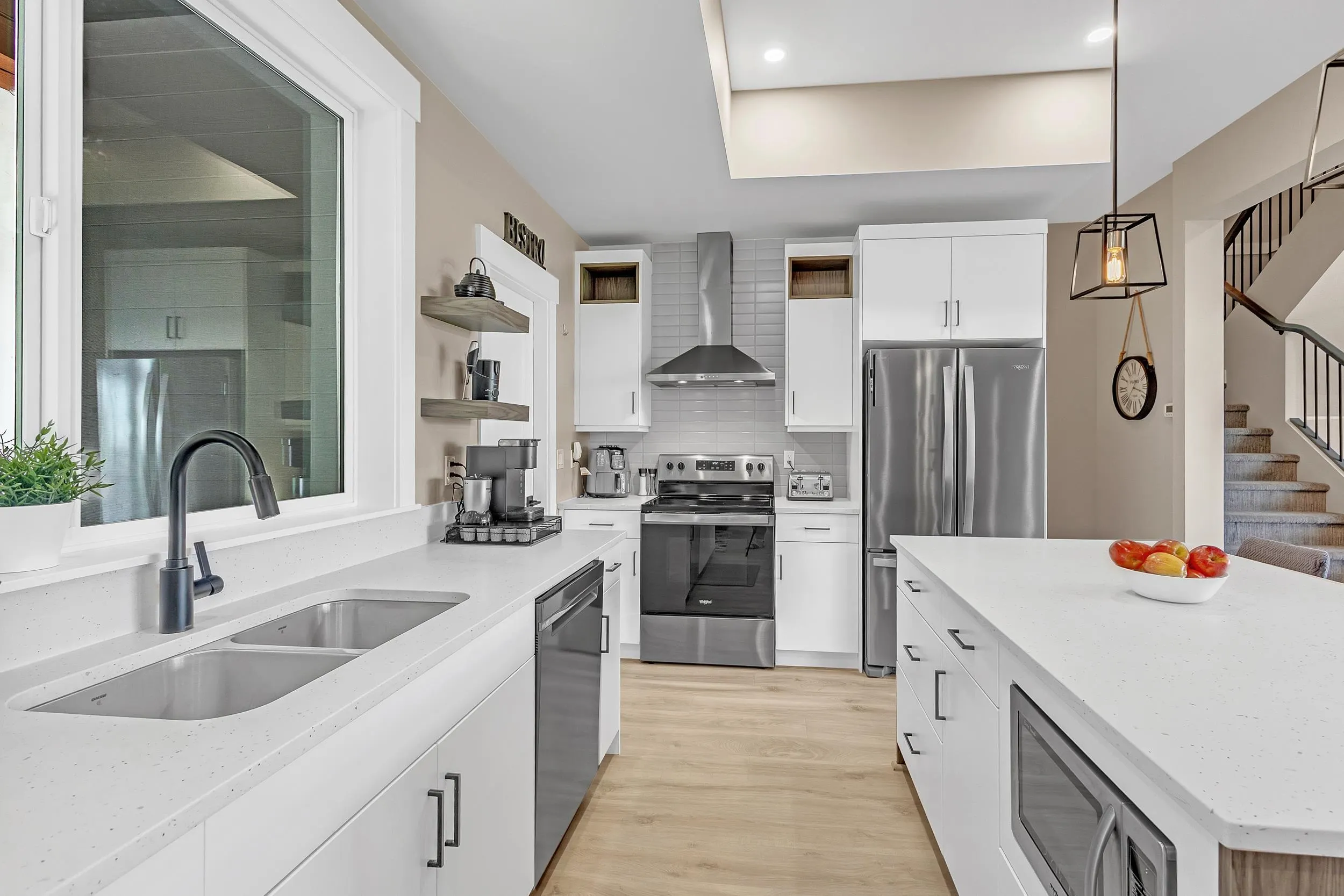 4 6262 Rexford Drive