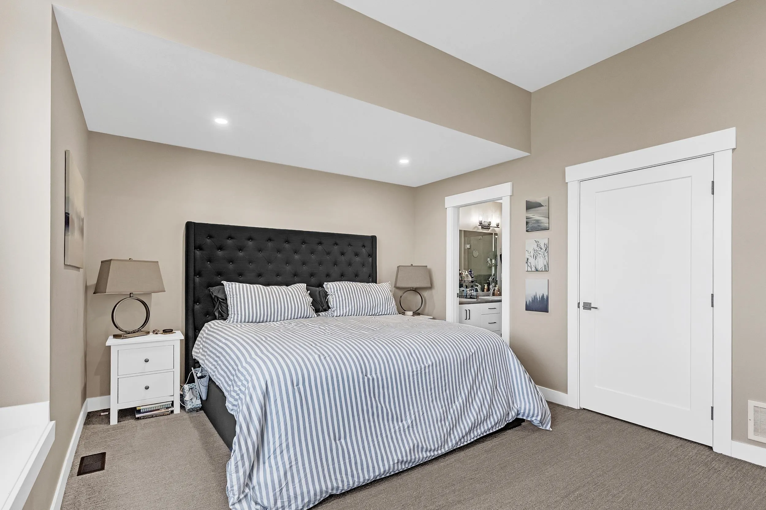 4 6262 Rexford Drive