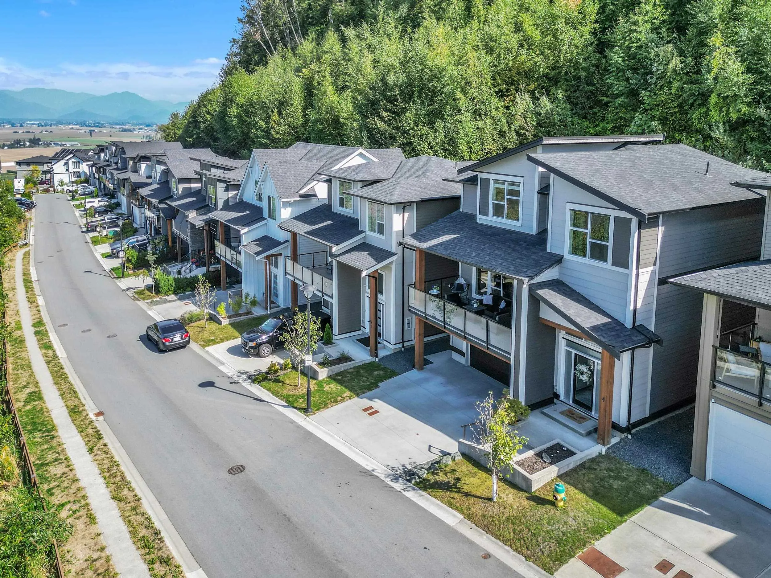 4 6262 Rexford Drive