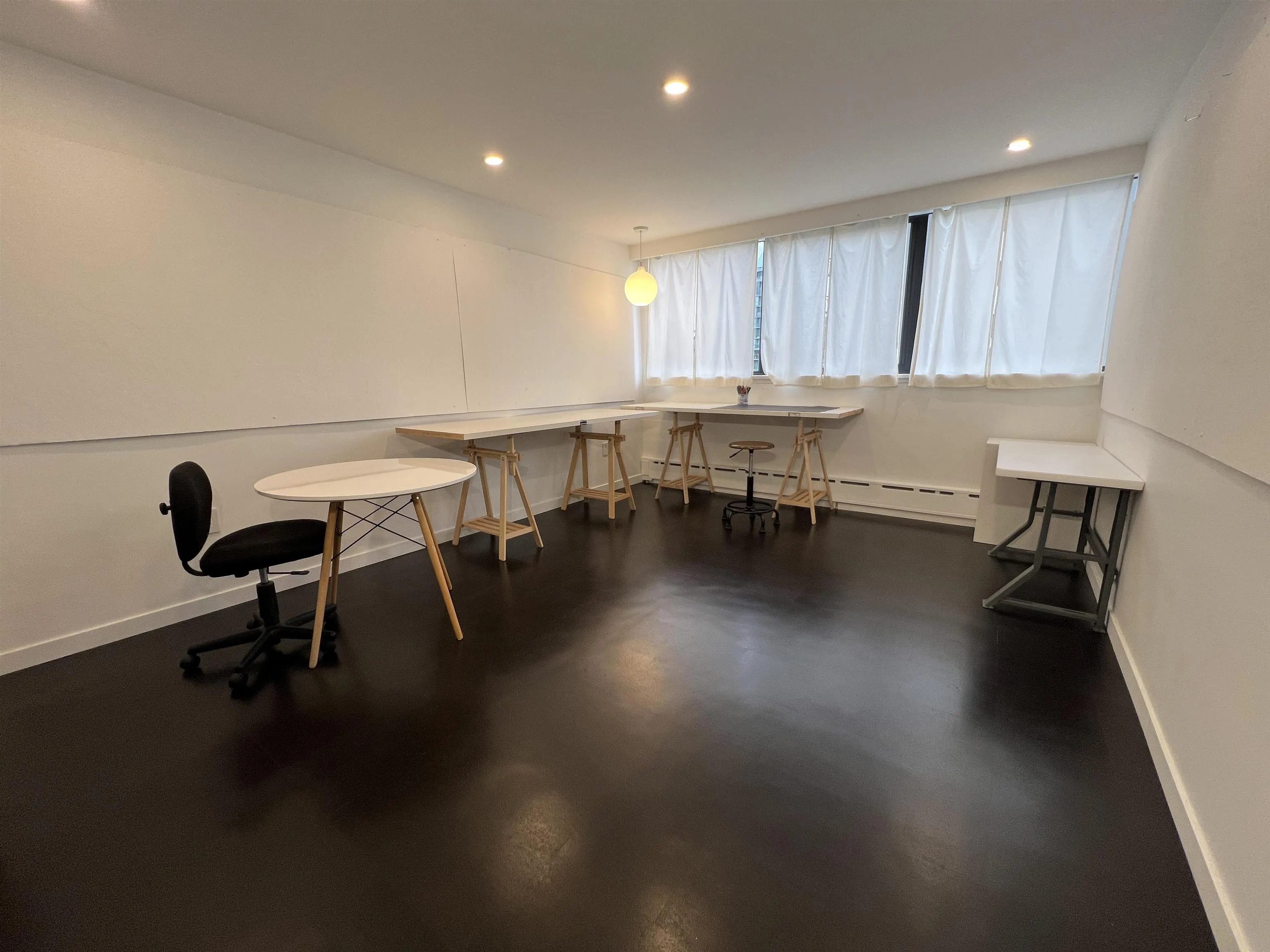 901 710 Chilco Street