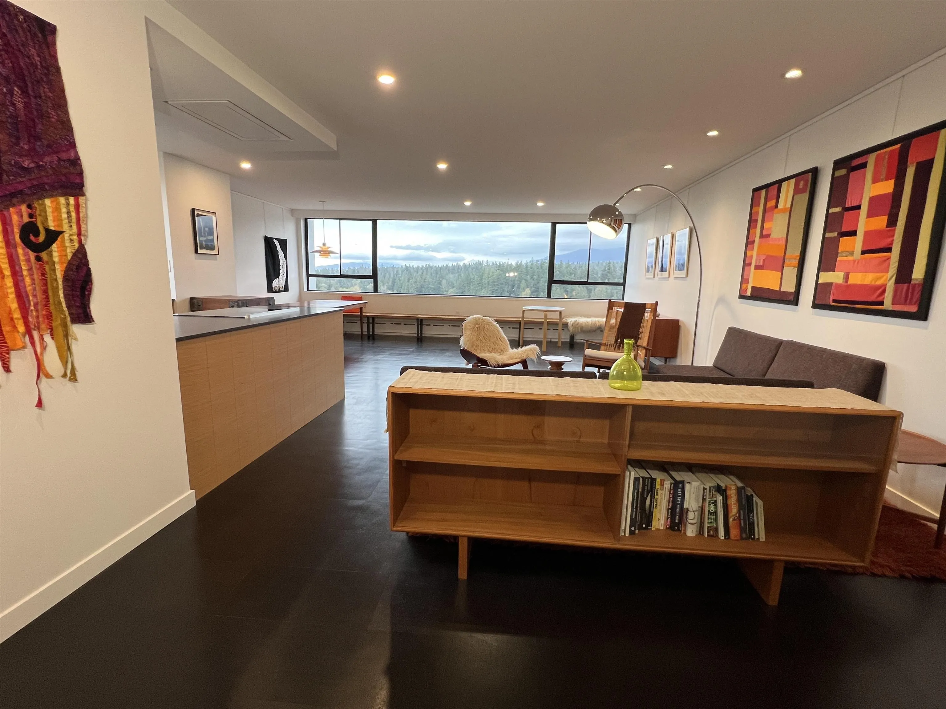 901 710 Chilco Street