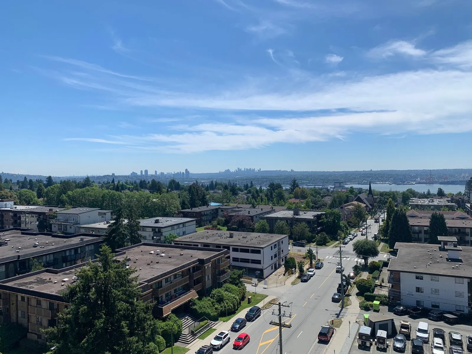 1004 160 E 13th Street