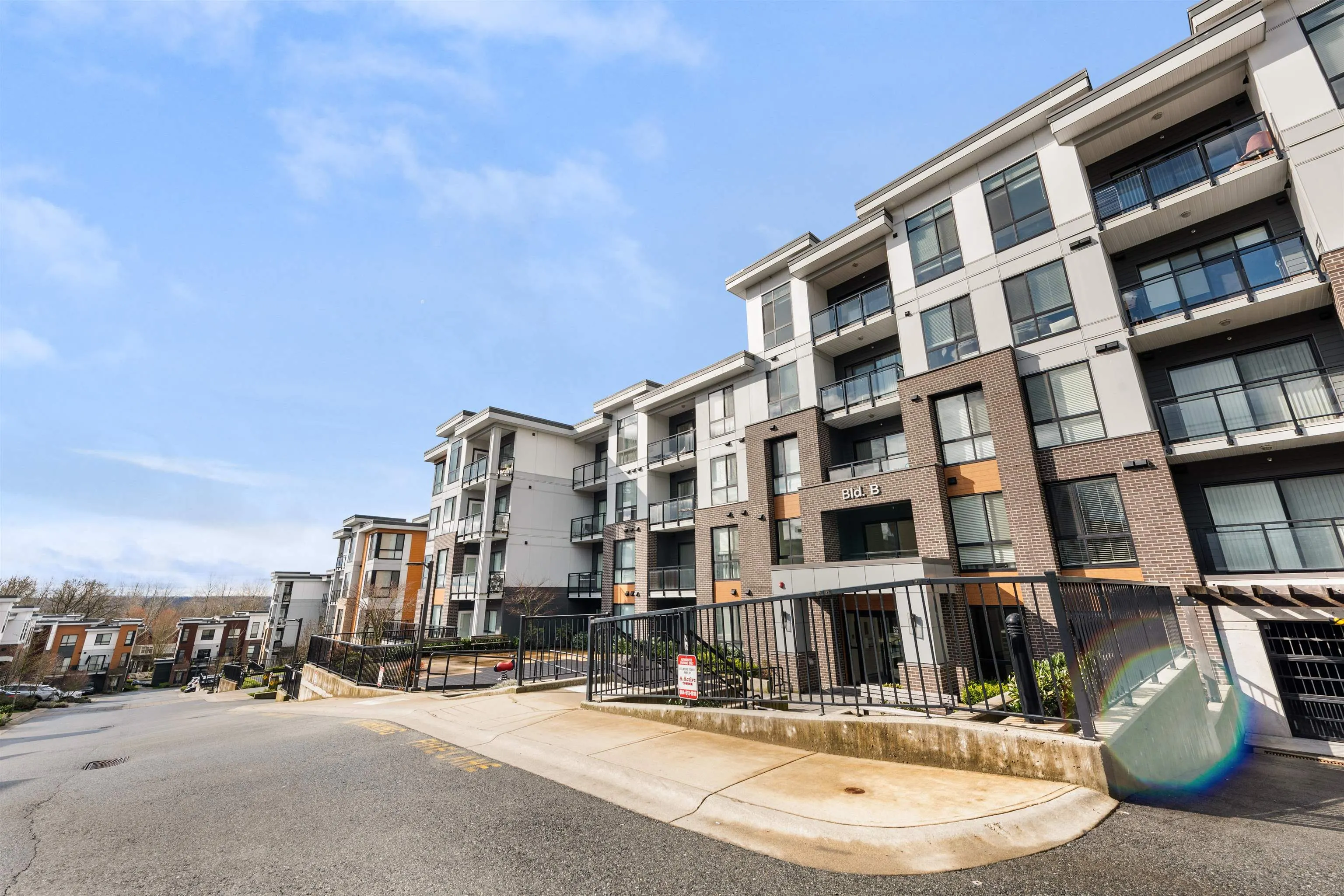 B407 20087 68 Avenue