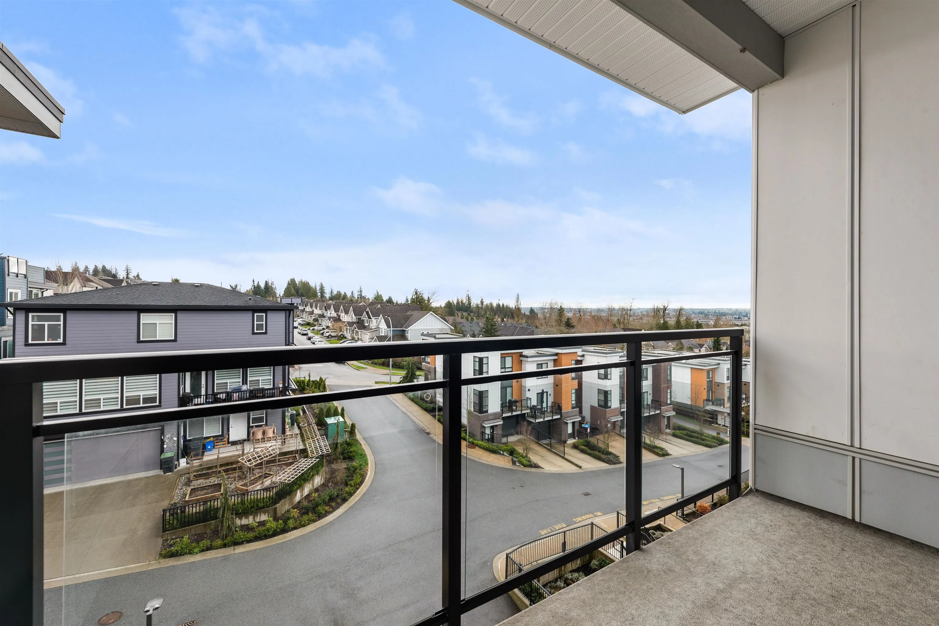 B407 20087 68 Avenue