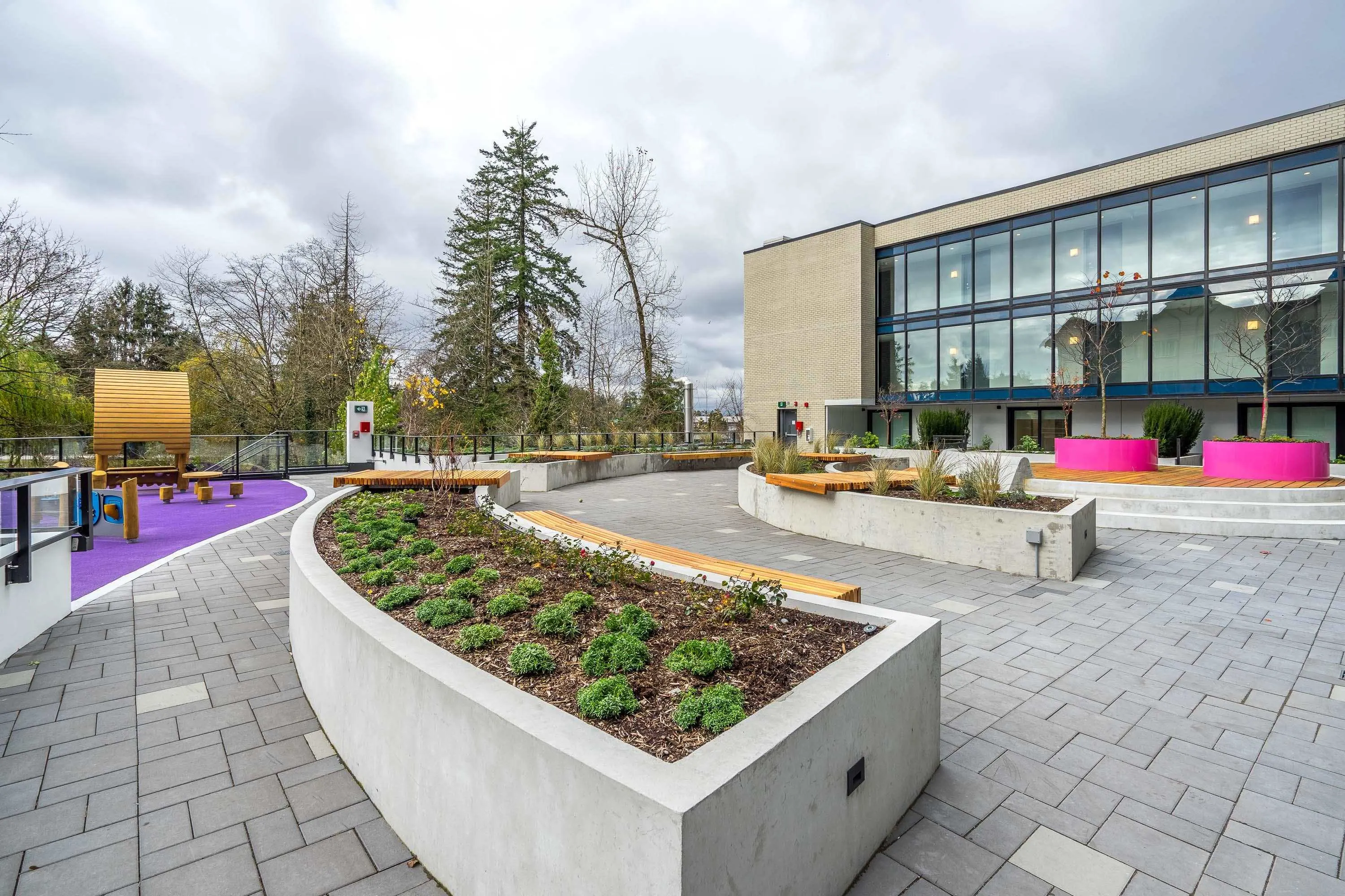 2604 10333 133 Street