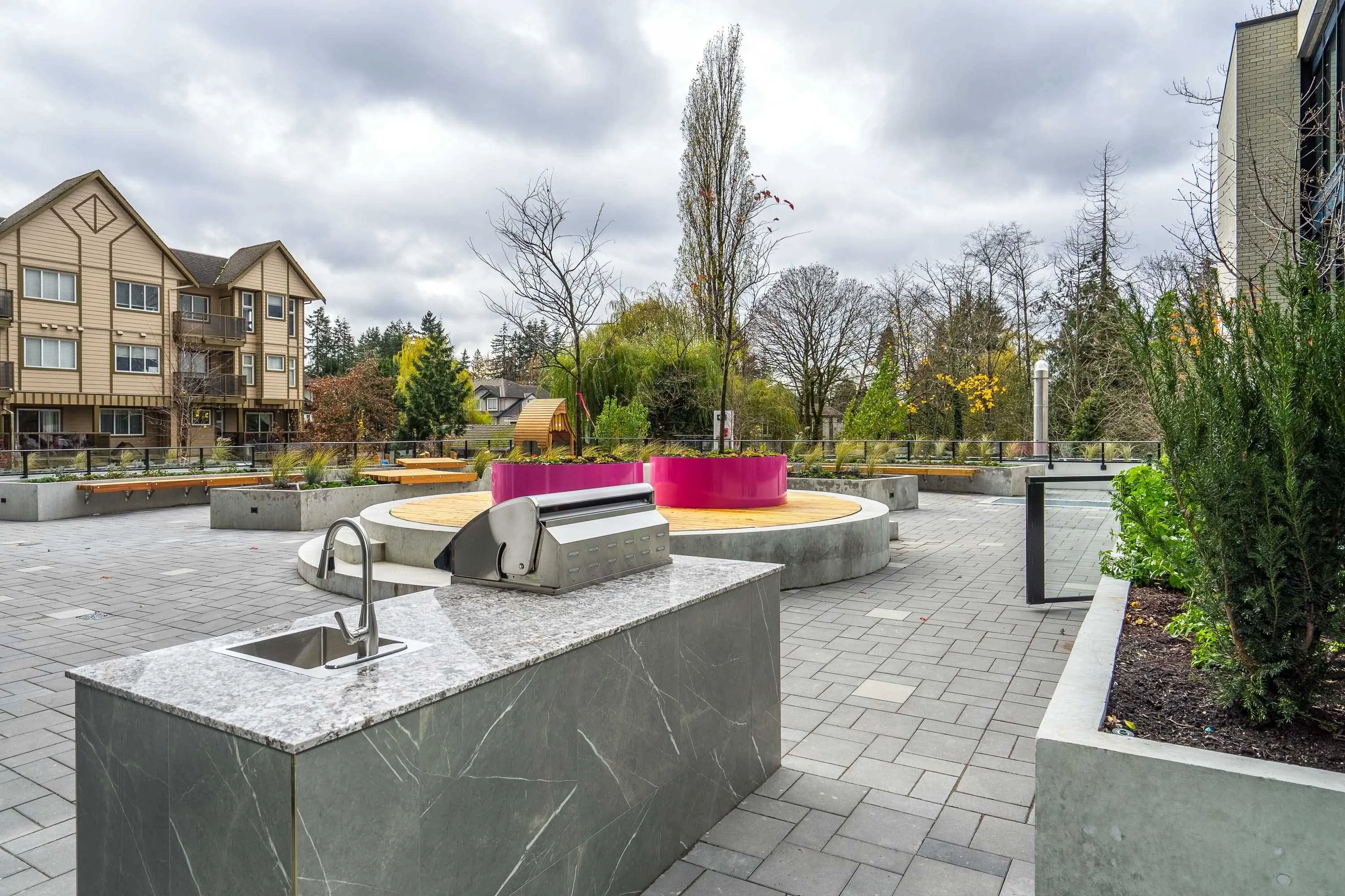 2604 10333 133 Street