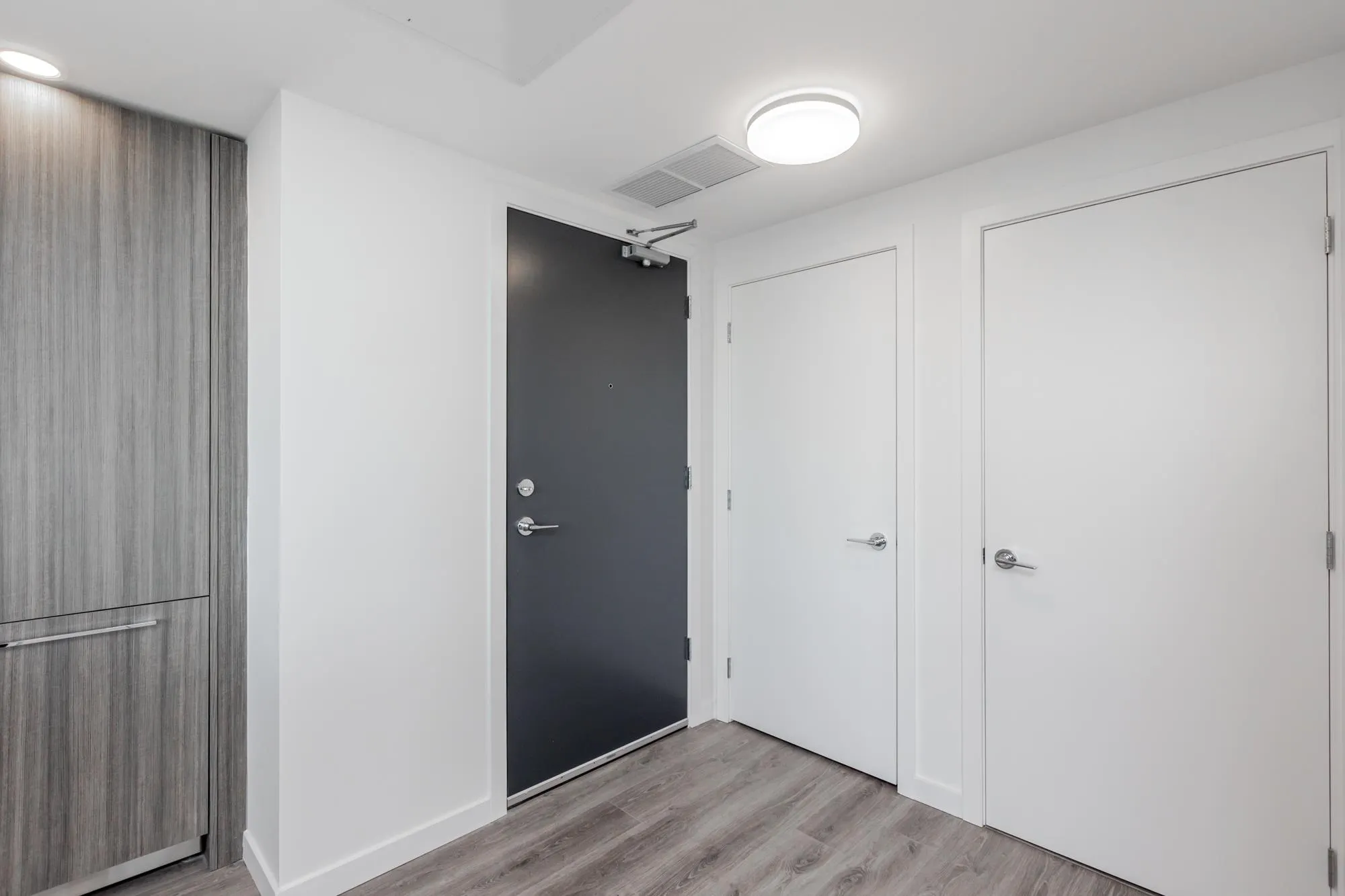 2604 10333 133 Street