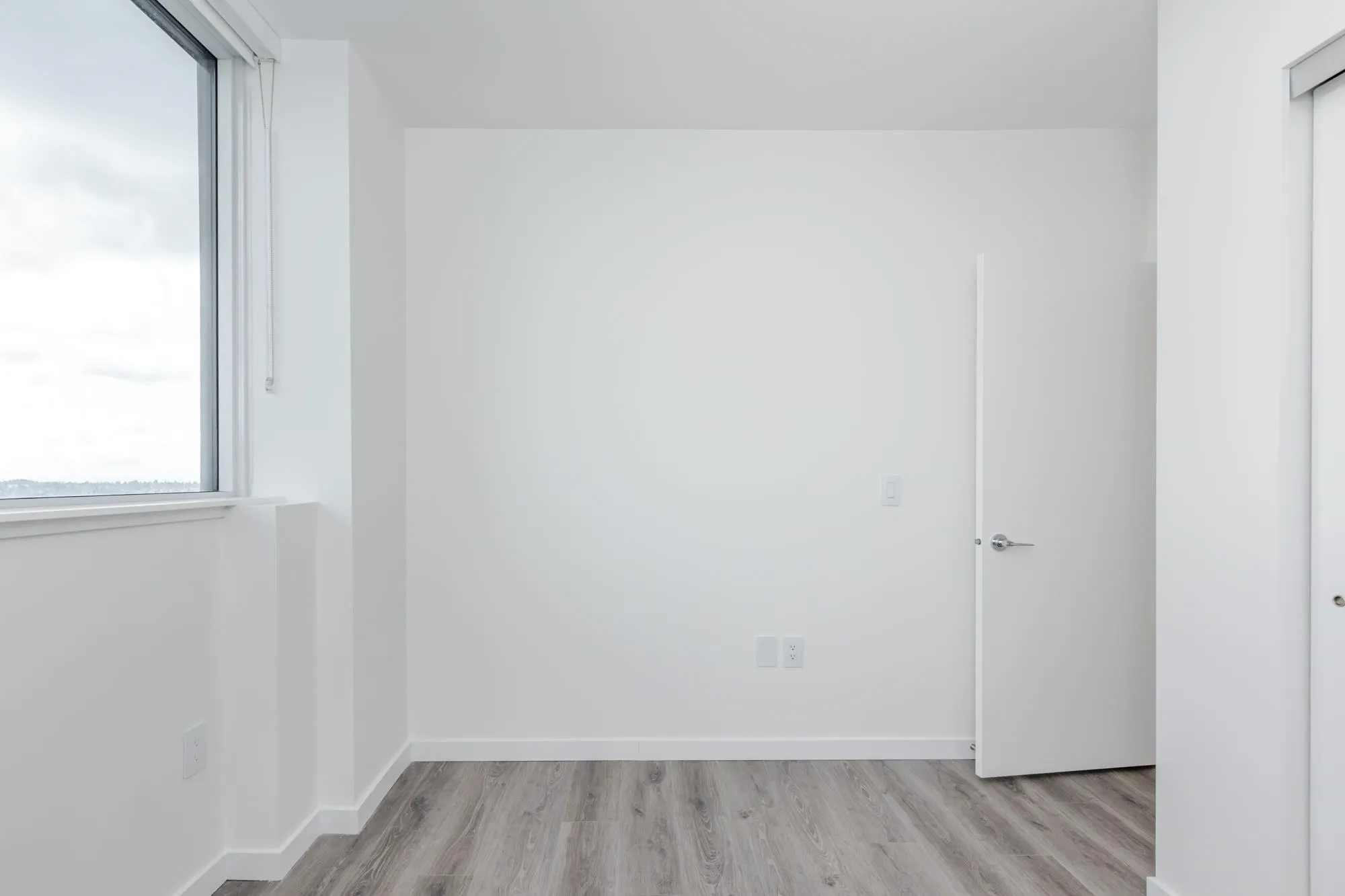 2604 10333 133 Street