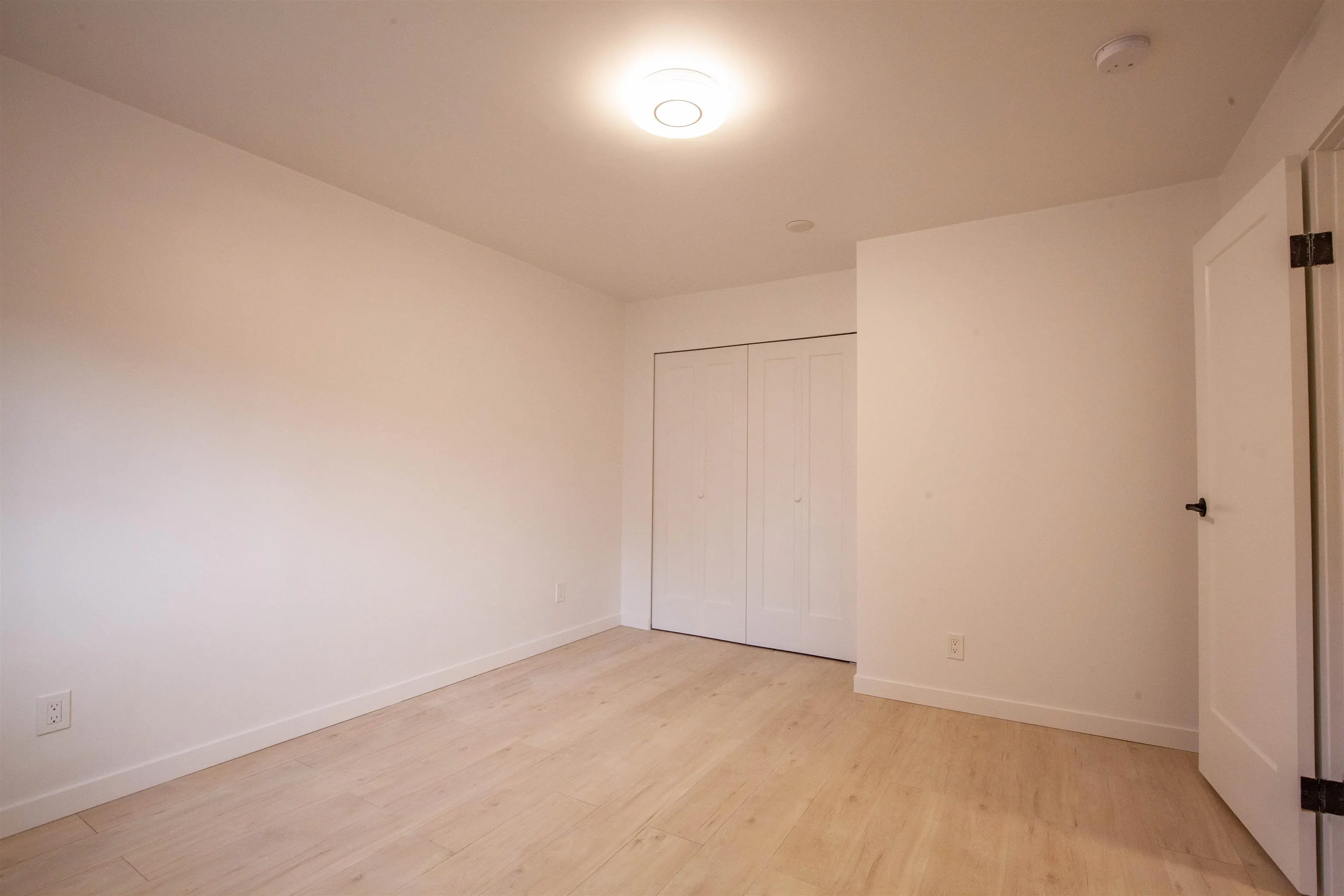 Ground-level 3340 Garibaldi Drive