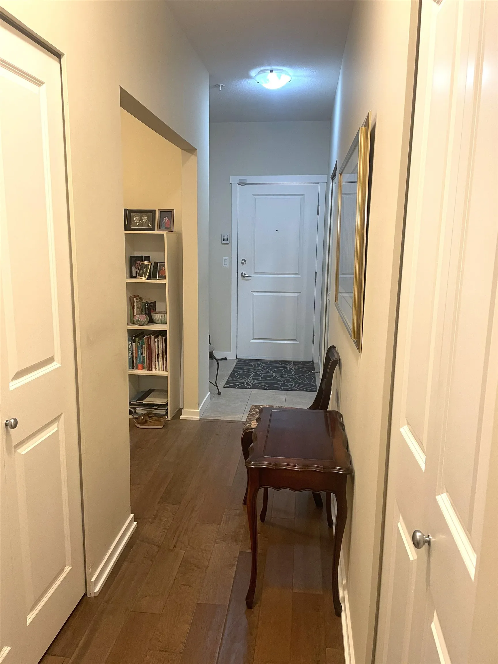 101 15299 17a Avenue