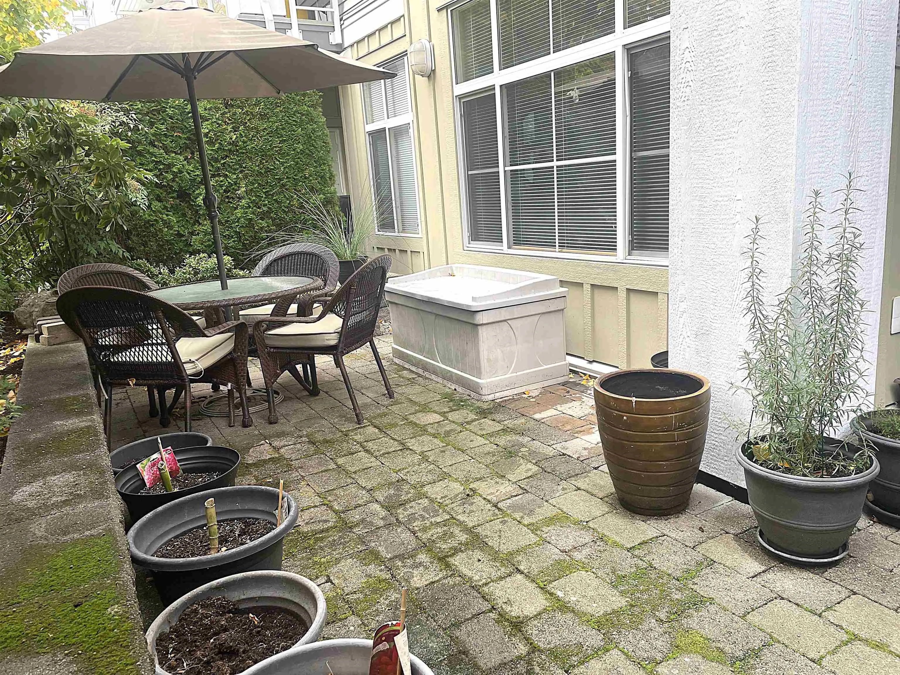 101 15299 17a Avenue