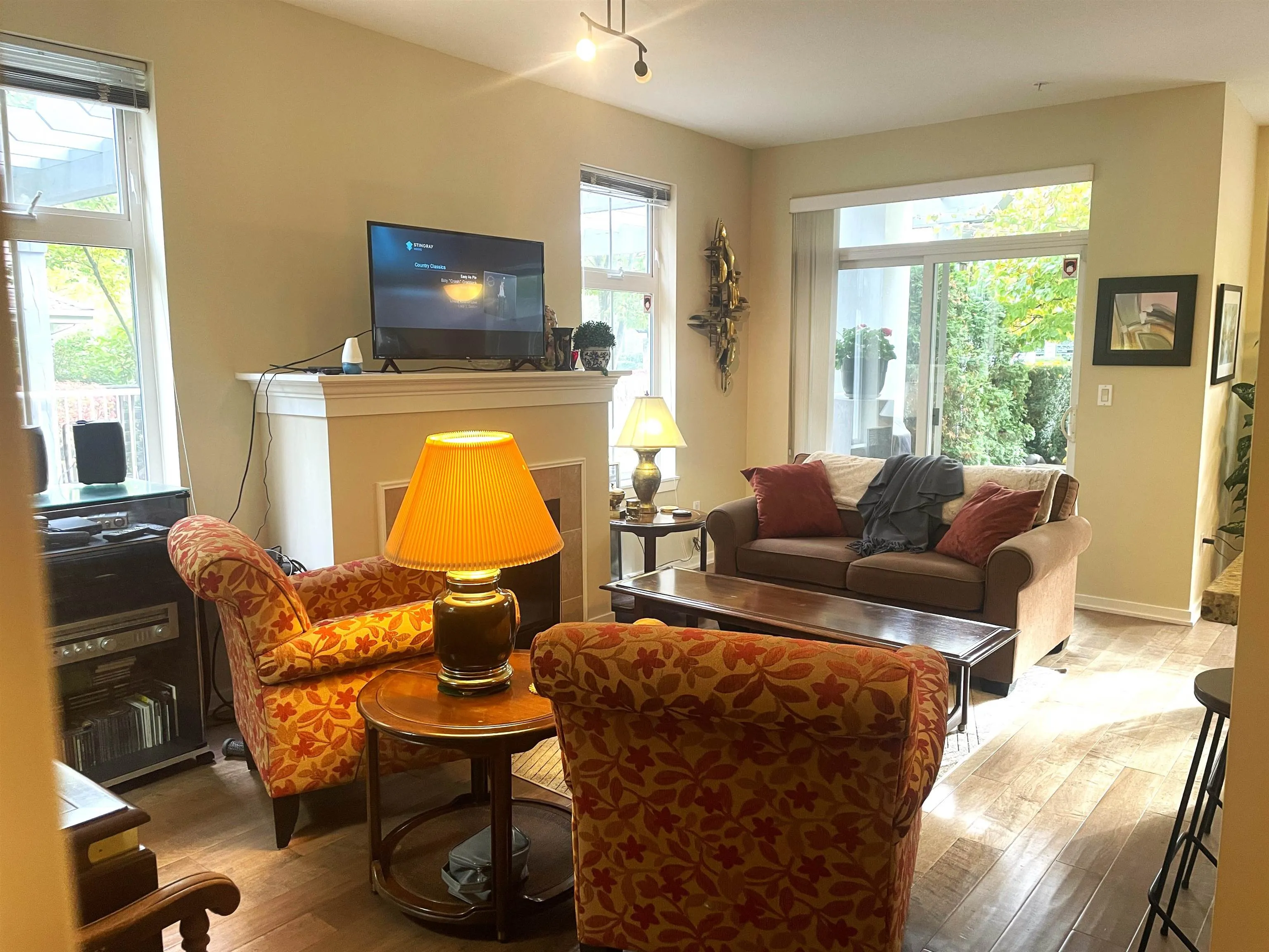 101 15299 17a Avenue