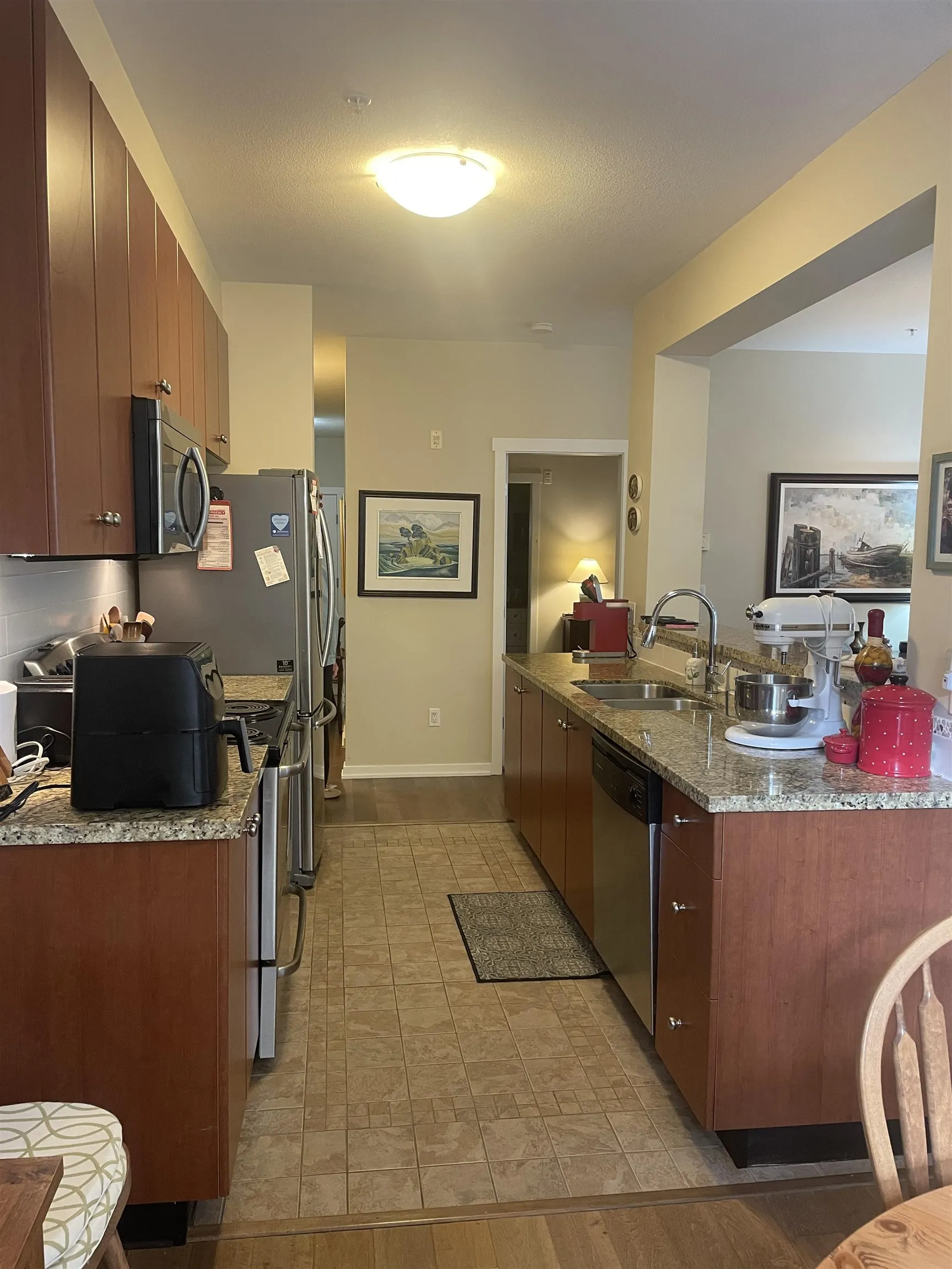 101 15299 17a Avenue