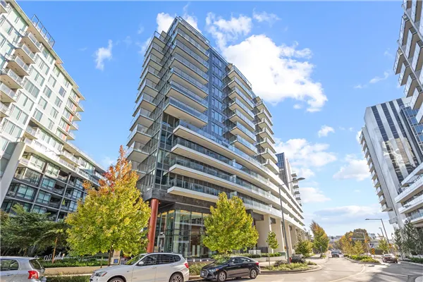 382 8608 Hazelbridge Way