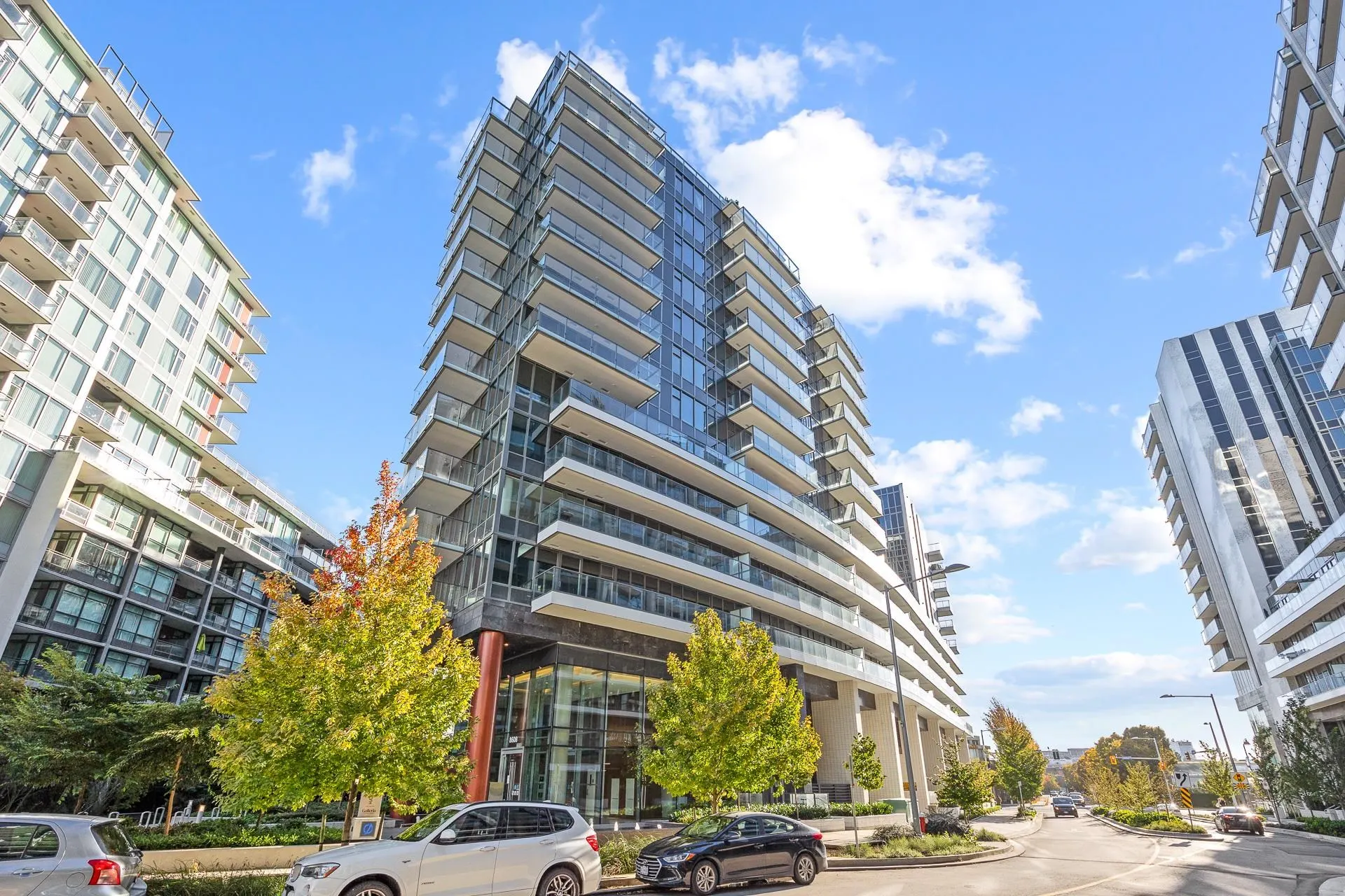 382 8608 Hazelbridge Way