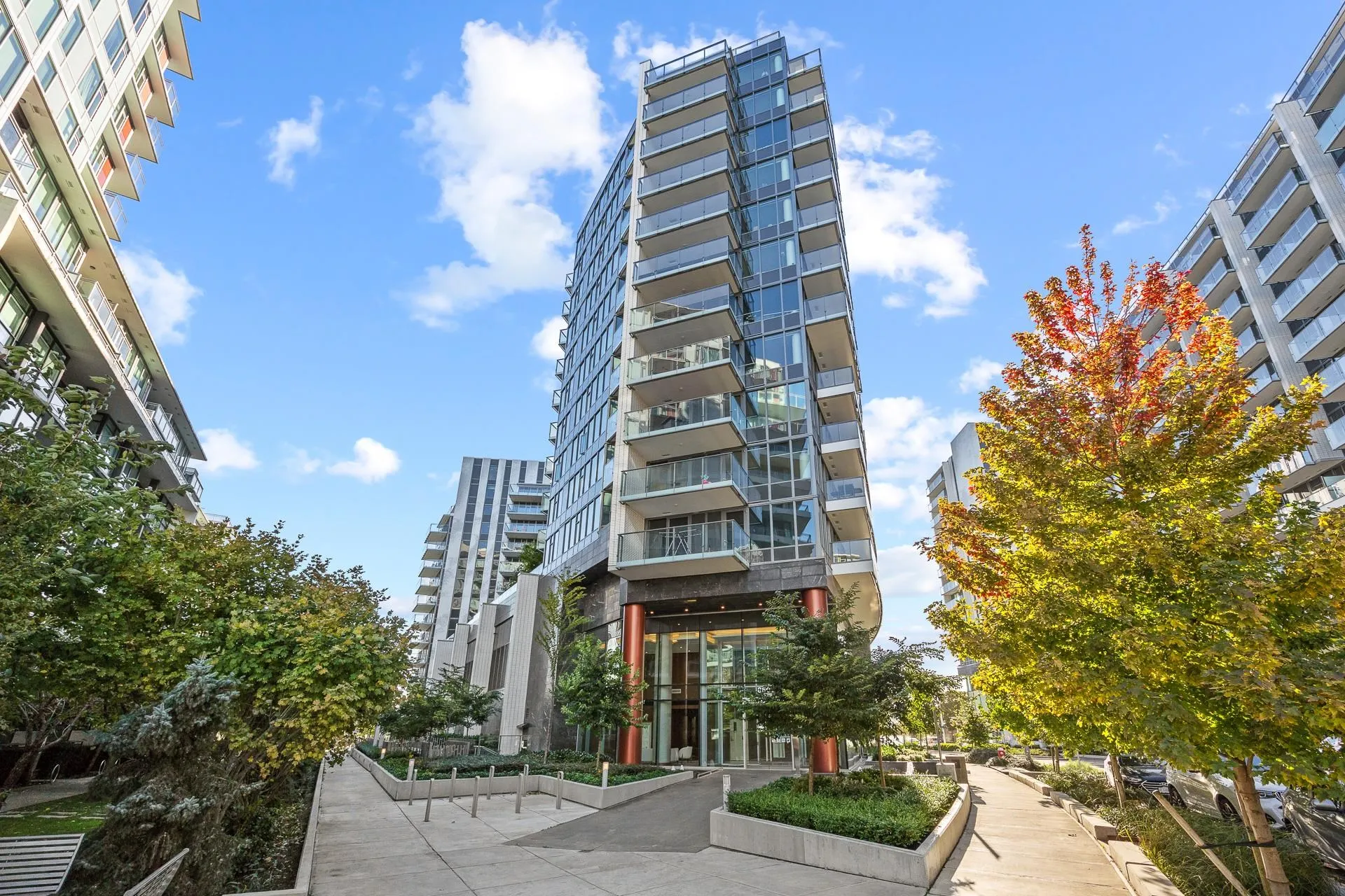 382 8608 Hazelbridge Way