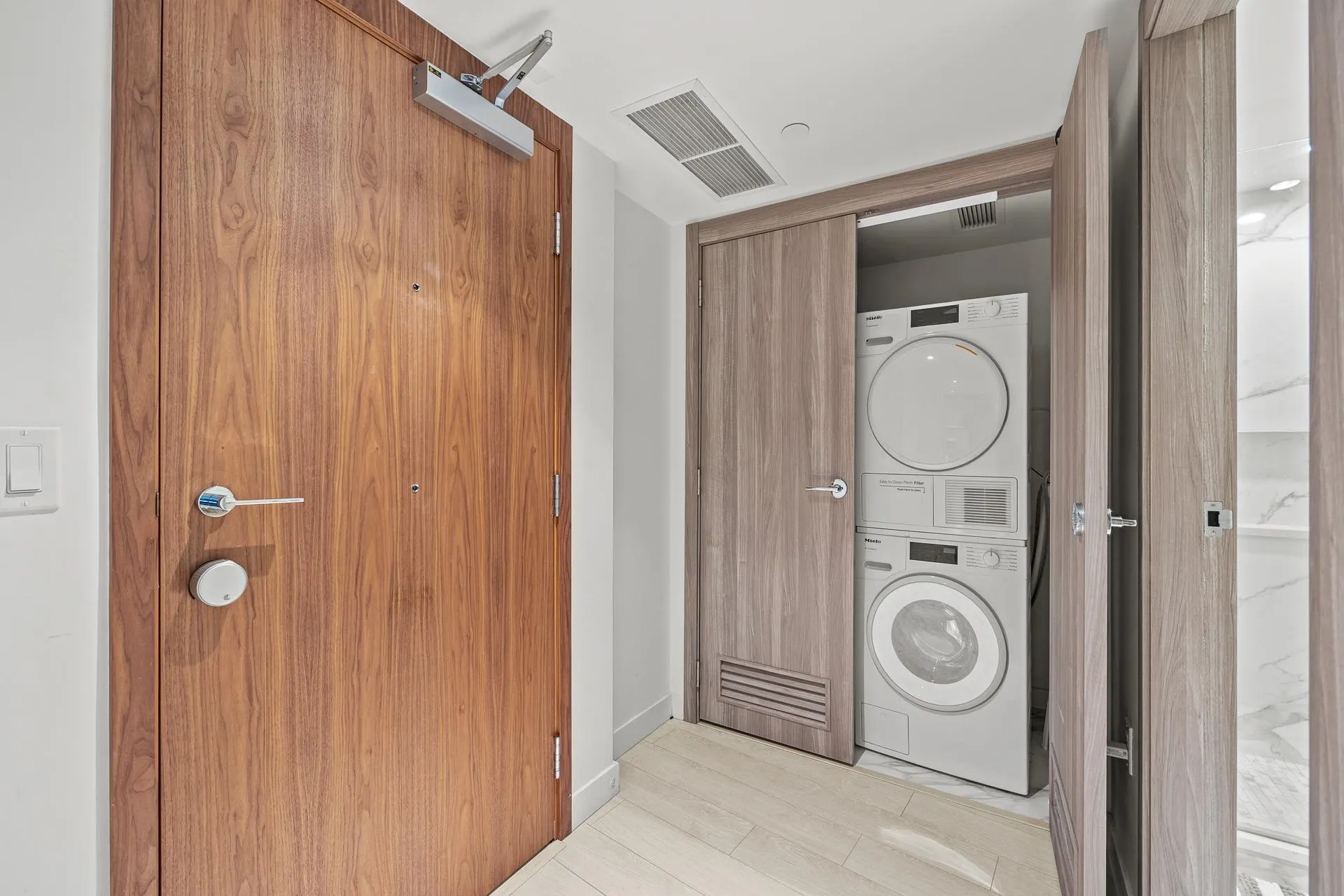 382 8608 Hazelbridge Way