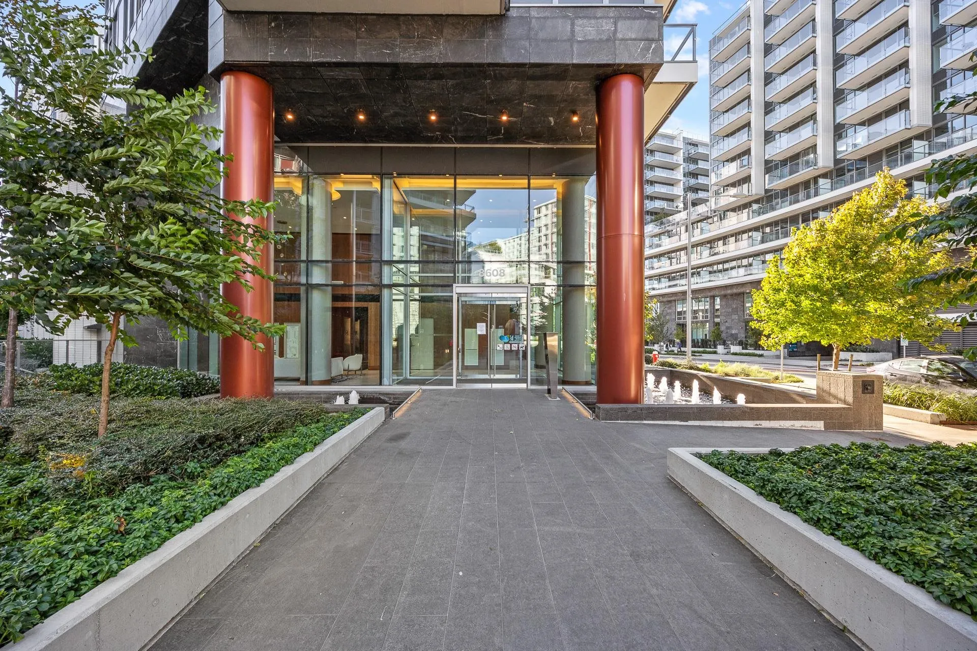 382 8608 Hazelbridge Way