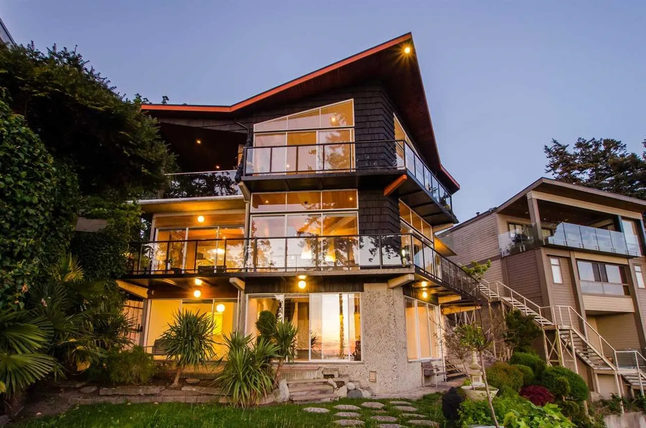 20 Tsawwassen Beach Road