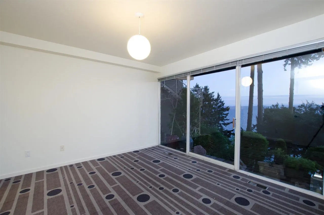 20 Tsawwassen Beach Road