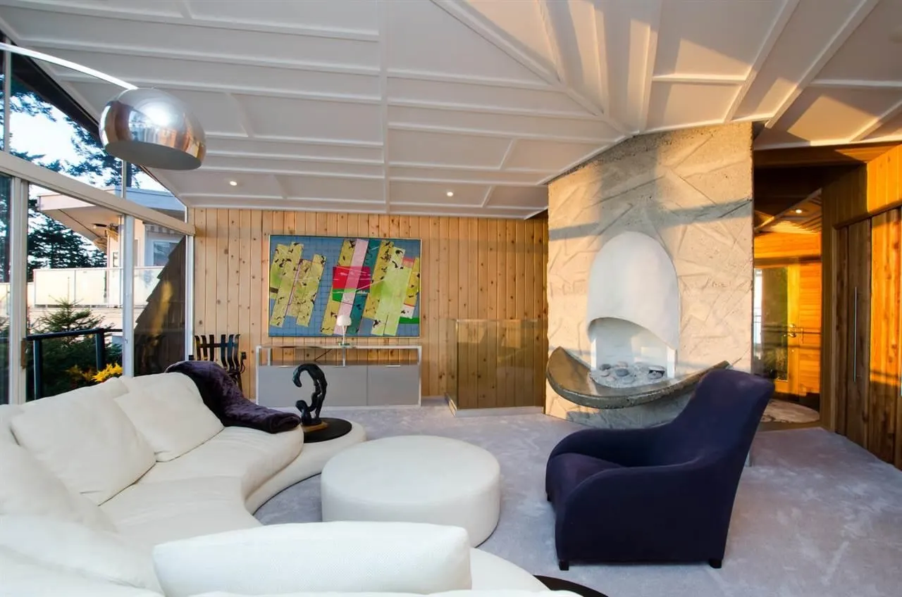 20 Tsawwassen Beach Road