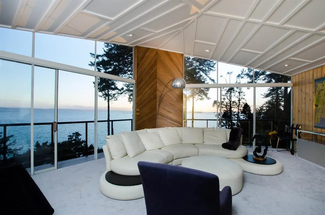 20 Tsawwassen Beach Road