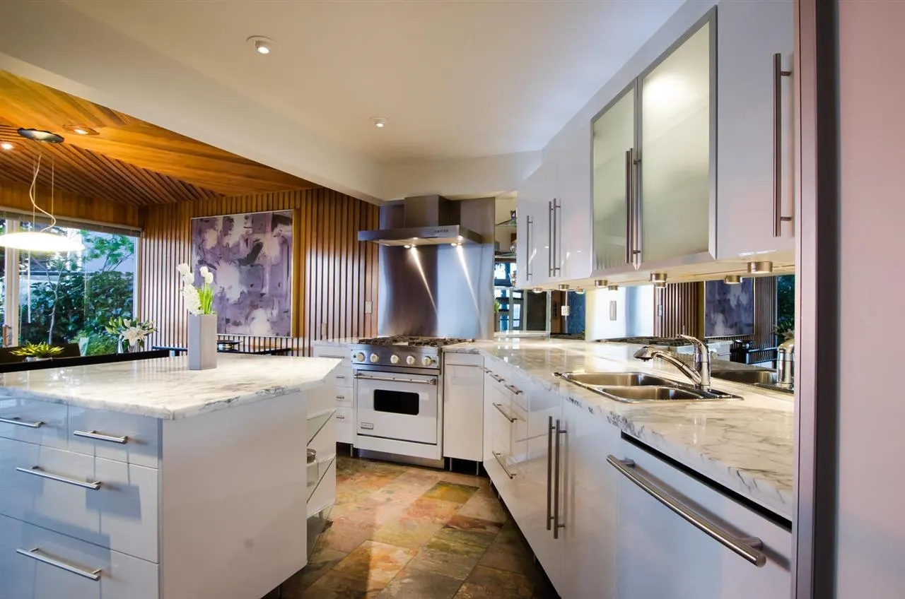 20 Tsawwassen Beach Road