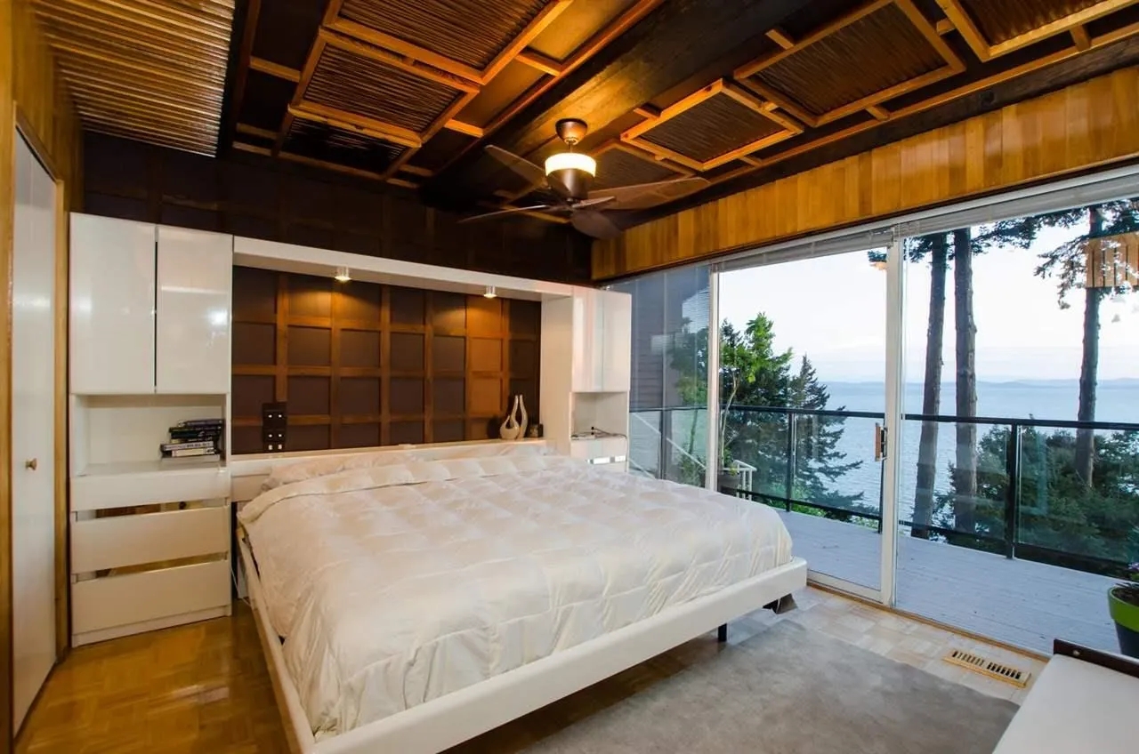 20 Tsawwassen Beach Road