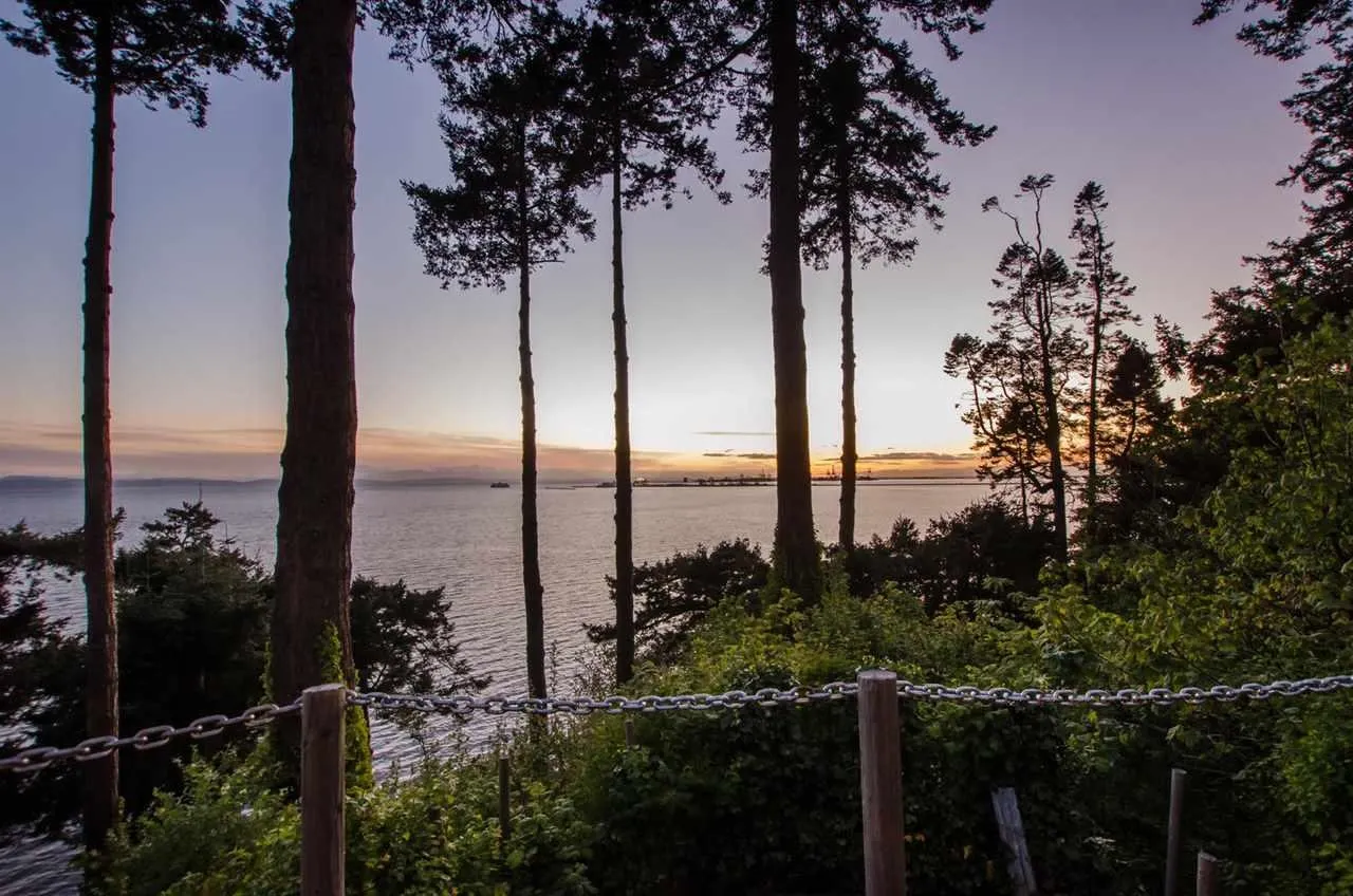 20 Tsawwassen Beach Road