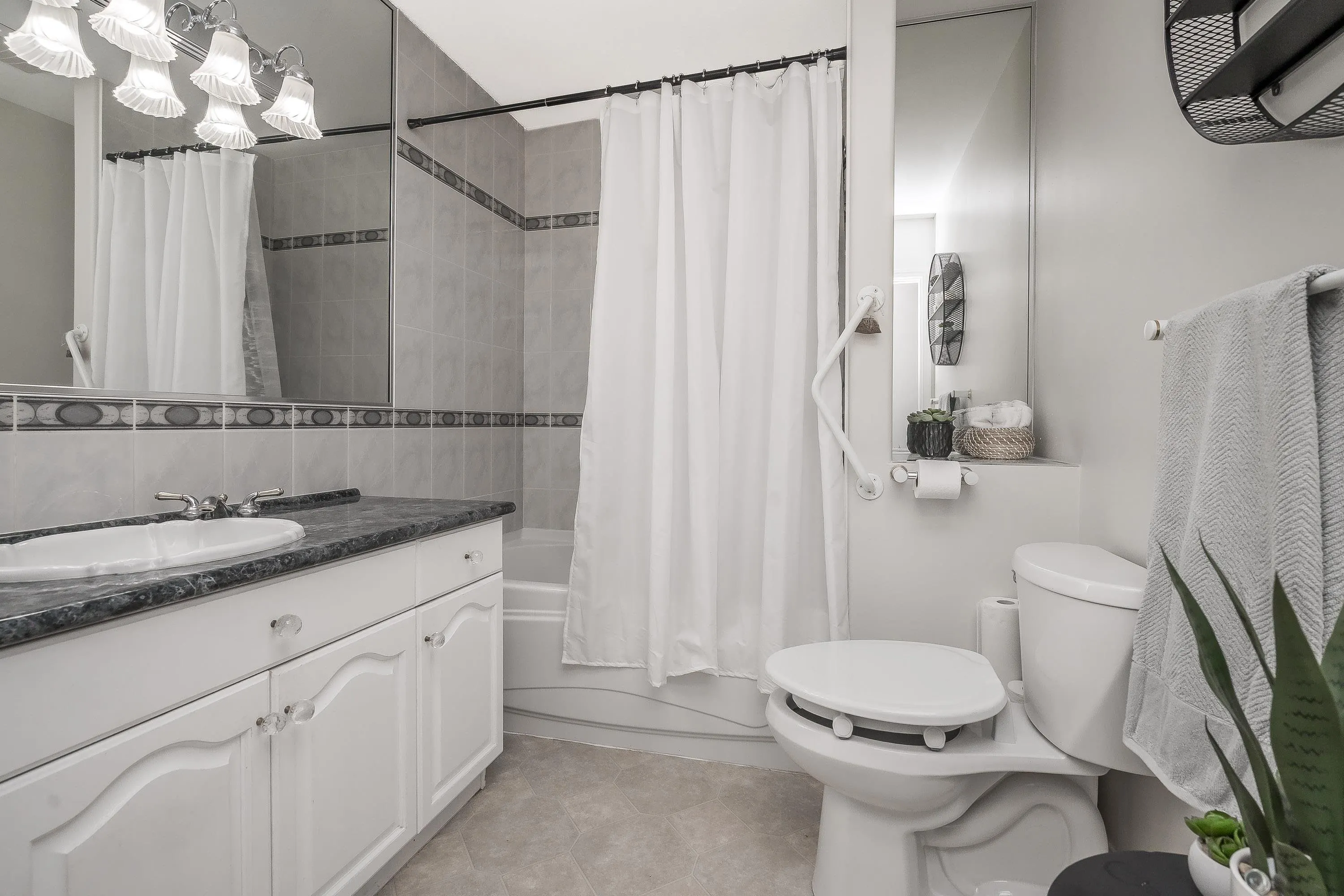 28 7600 Chilliwack River Road