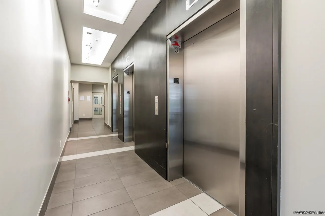 2902 7088 18th Avenue