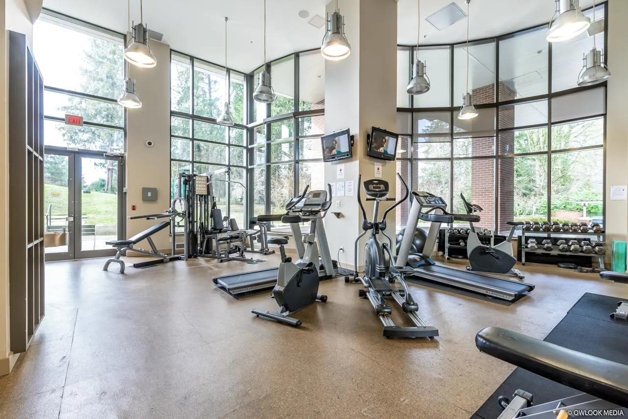 2902 7088 18th Avenue