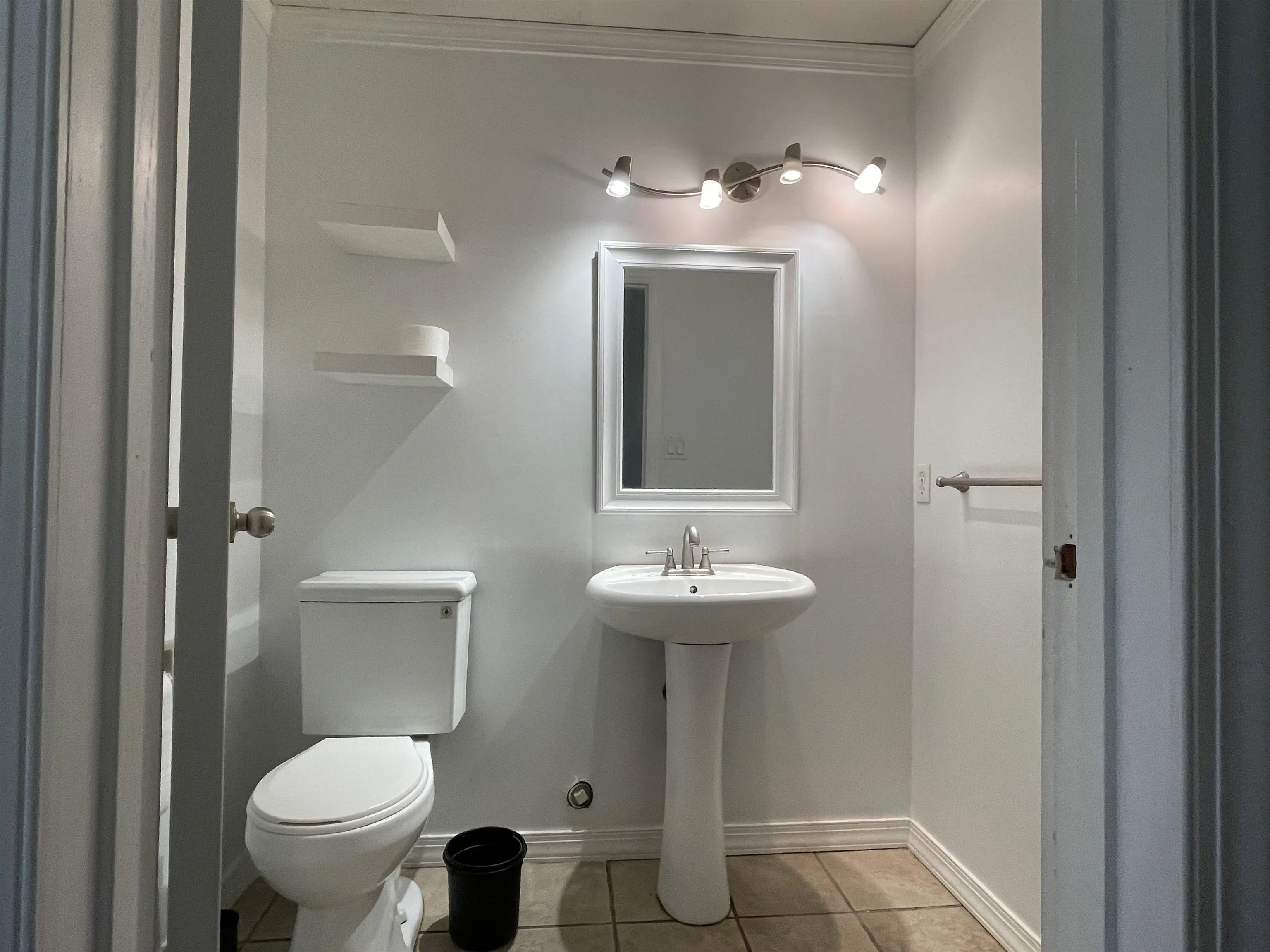 10471 Steveston Highway