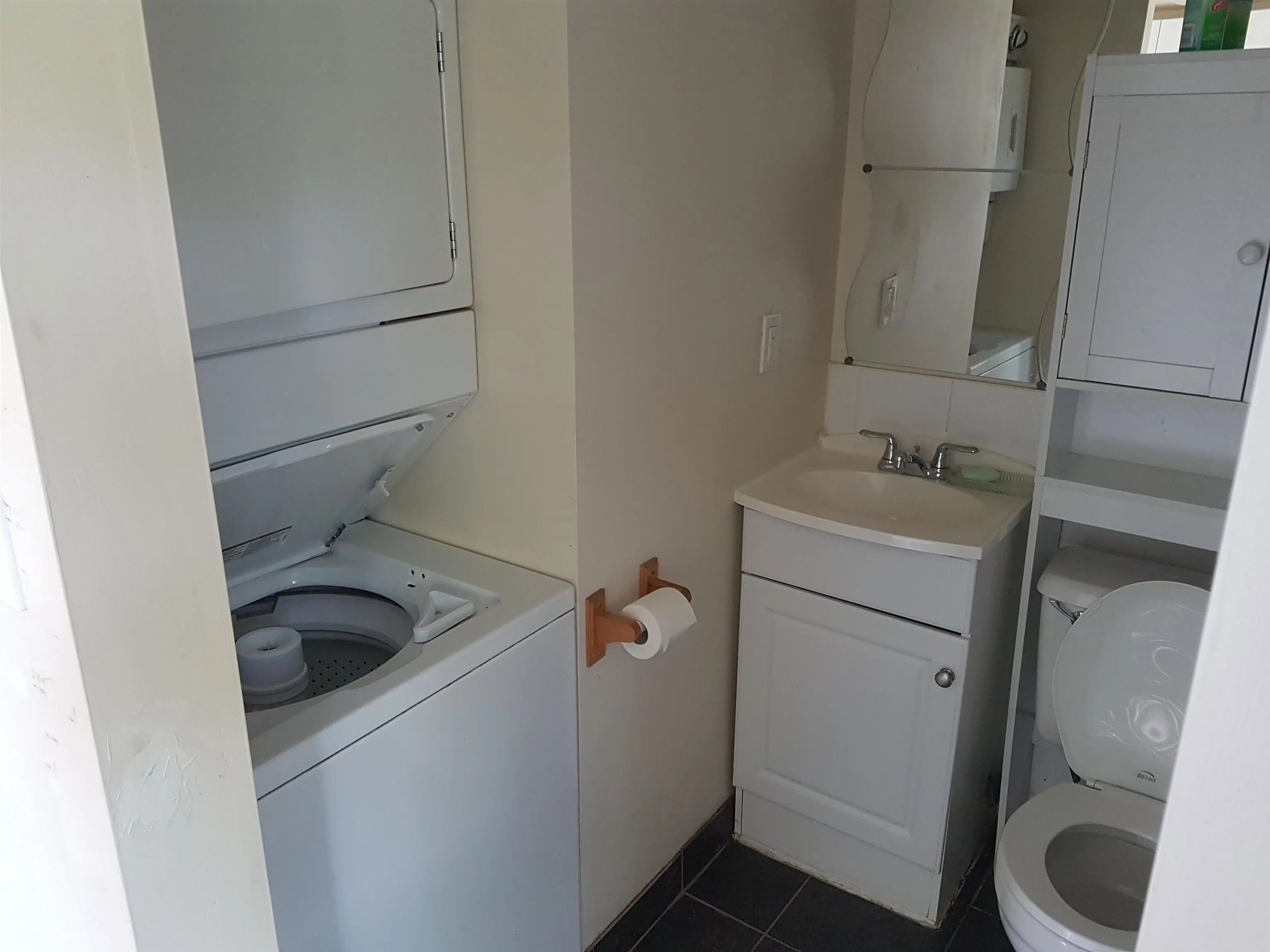 10120 Aintree Crescent