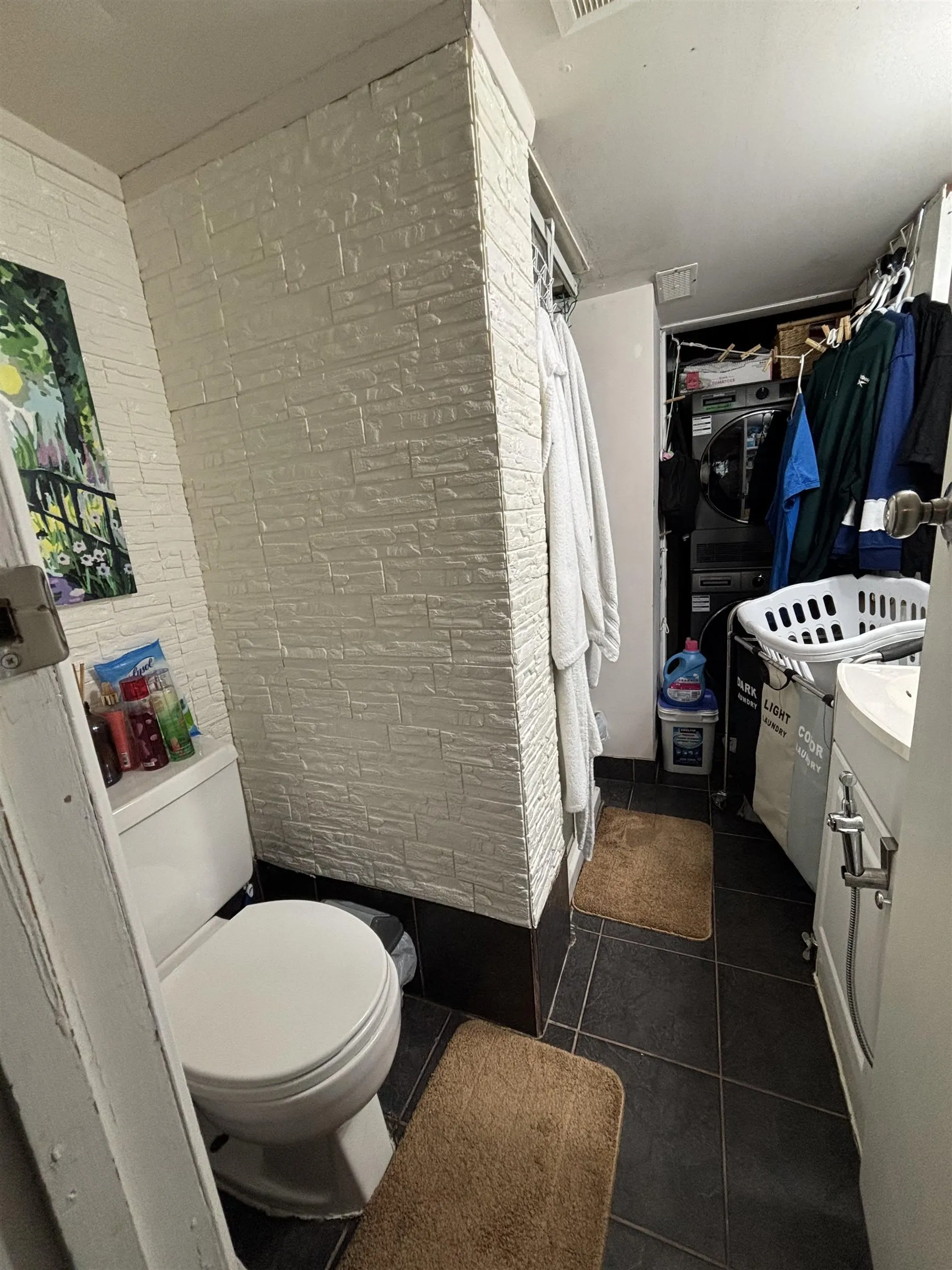 10120 Aintree Crescent