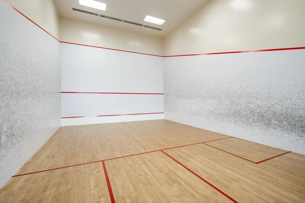 2306 1438 Richards Street