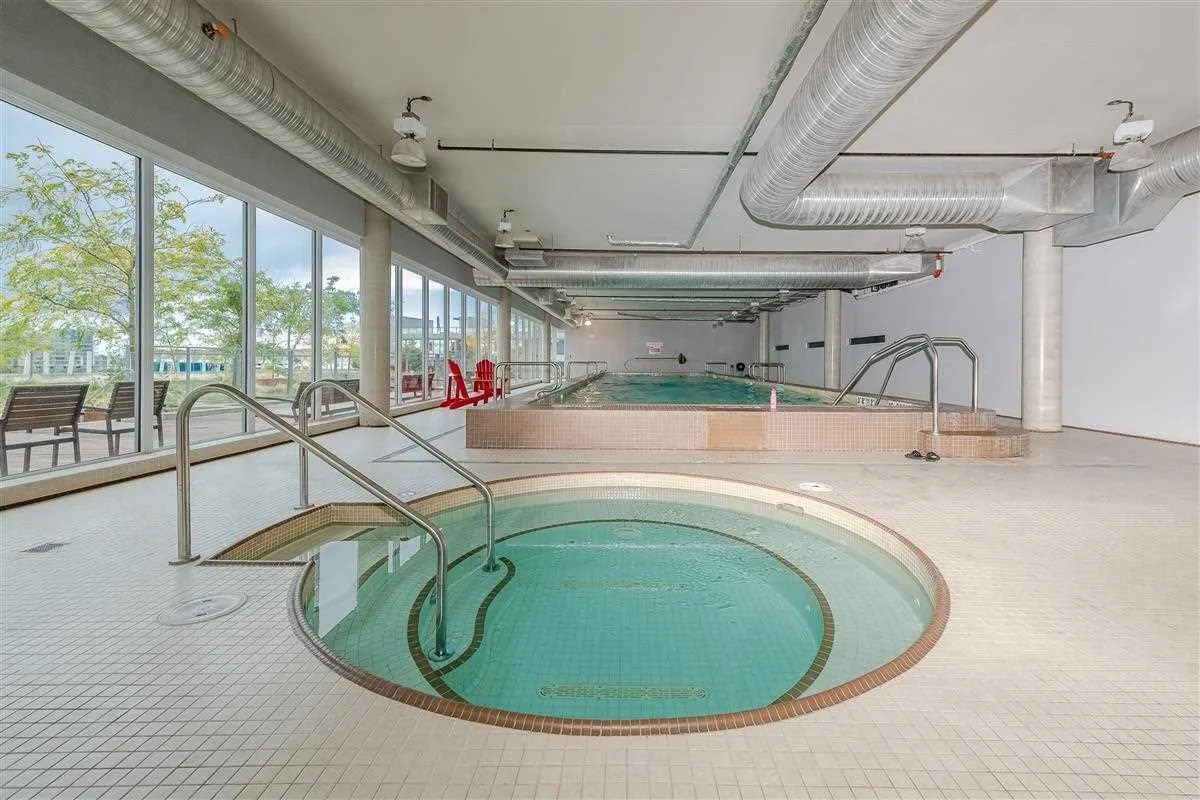 2008 5511 Hollybridge Way