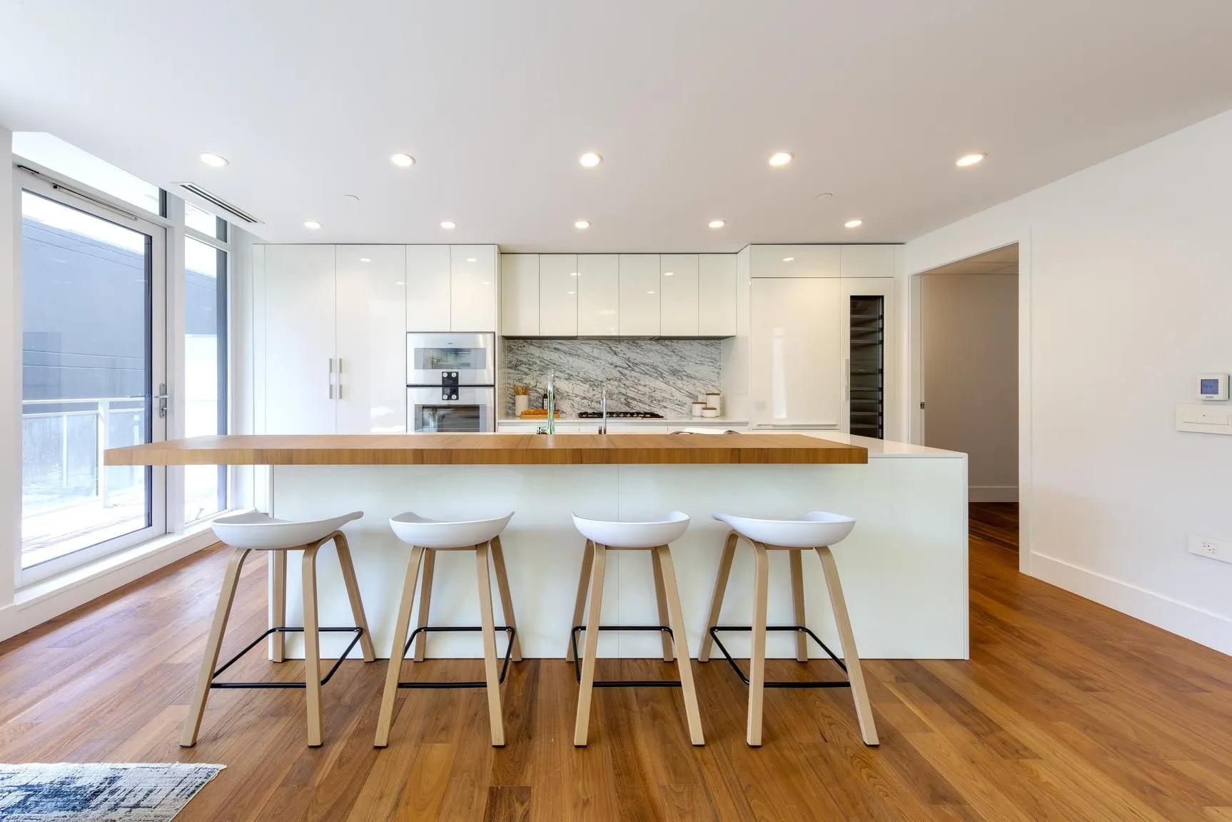 206 7428 Alberta Street