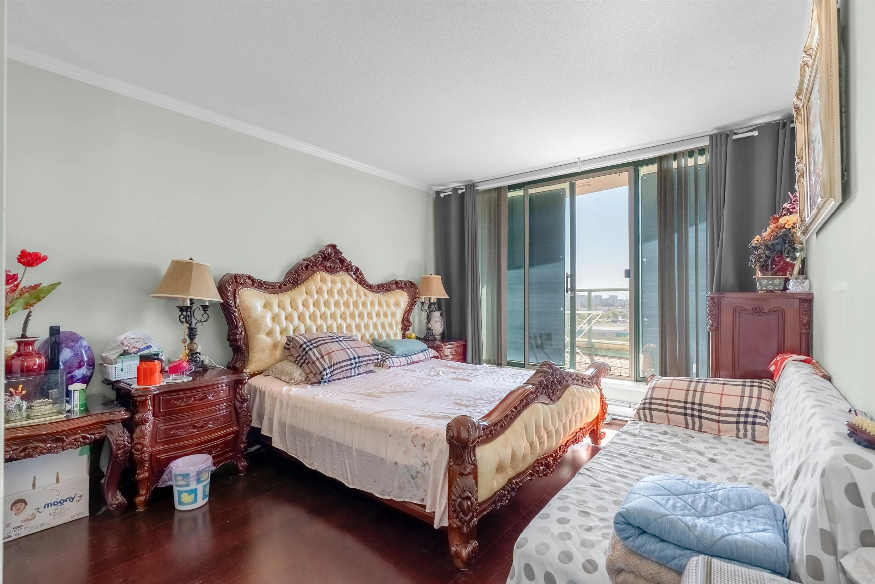 1501 8871 Lansdowne Road