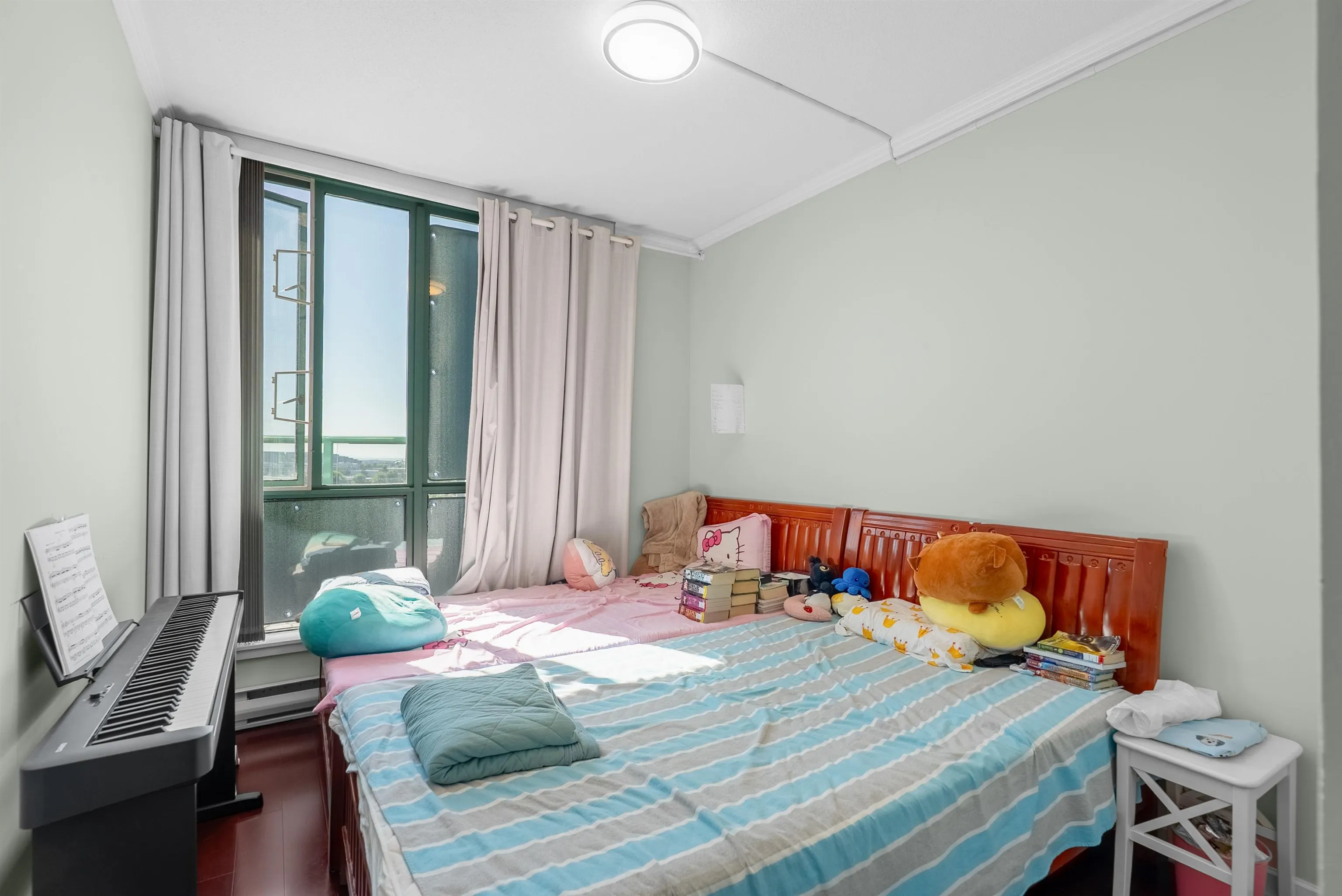 1501 8871 Lansdowne Road