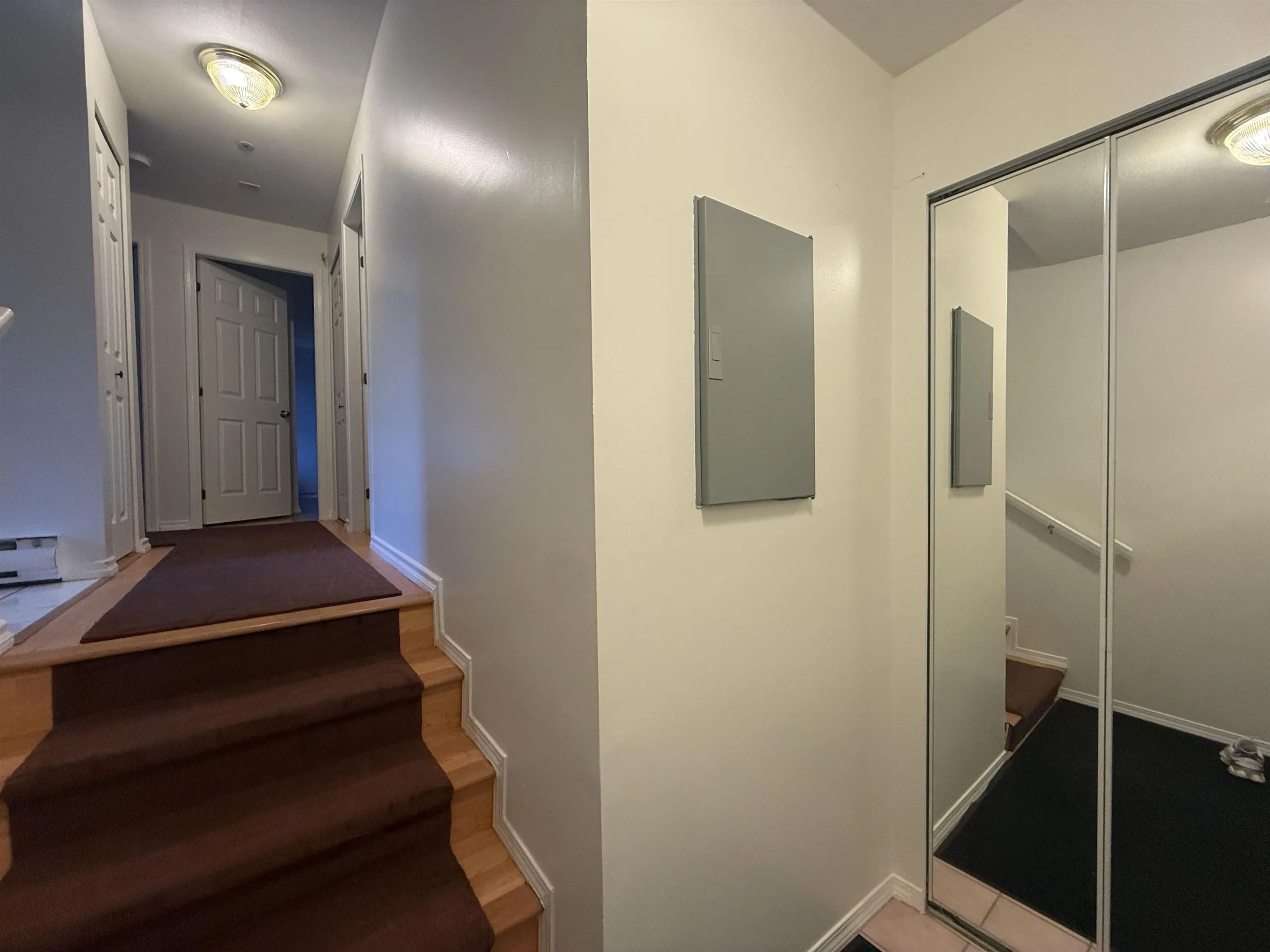 305 2212 Oxford Street